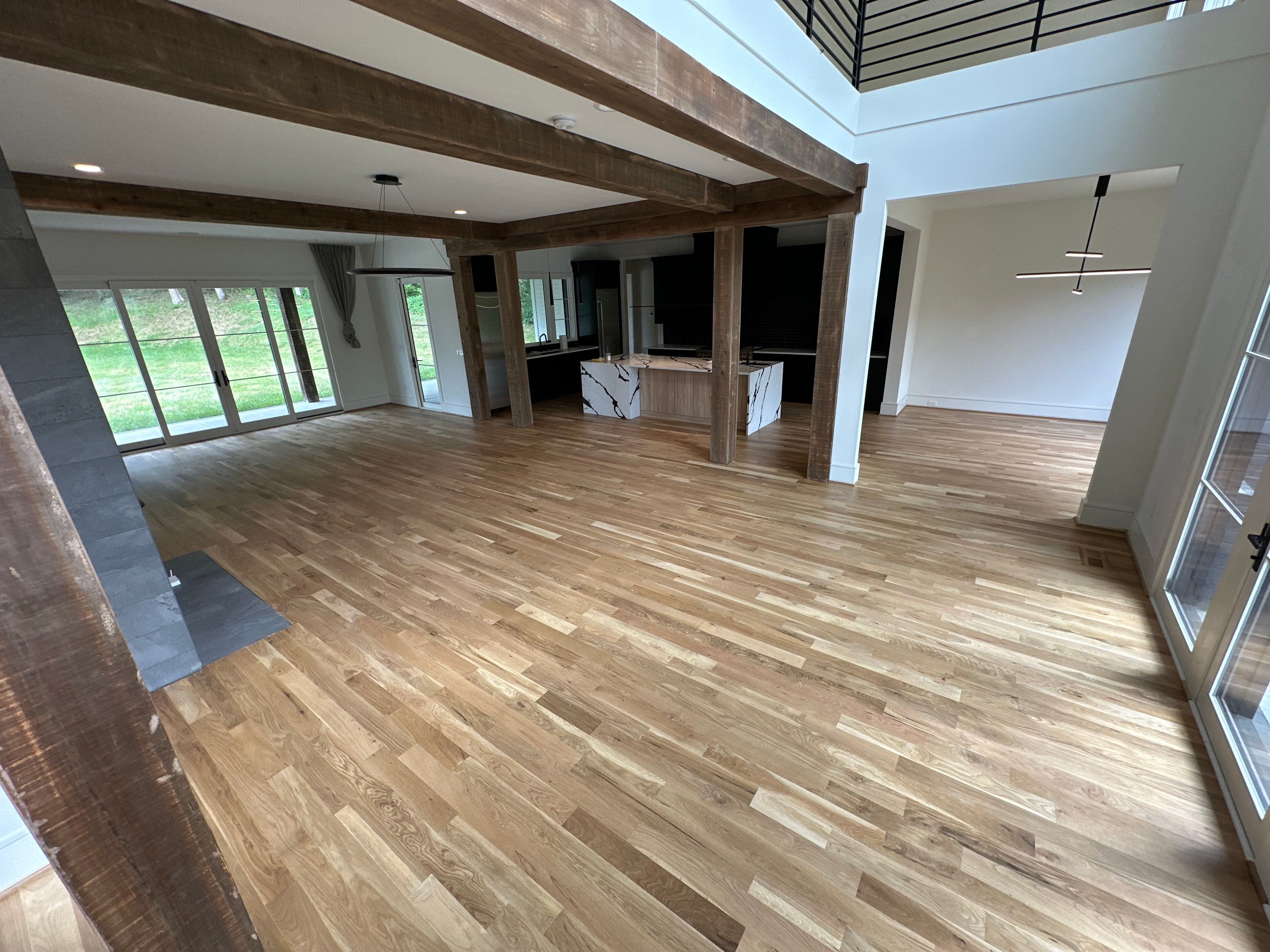 Interior Paint and Flooring in Nashville by Music City Improvements