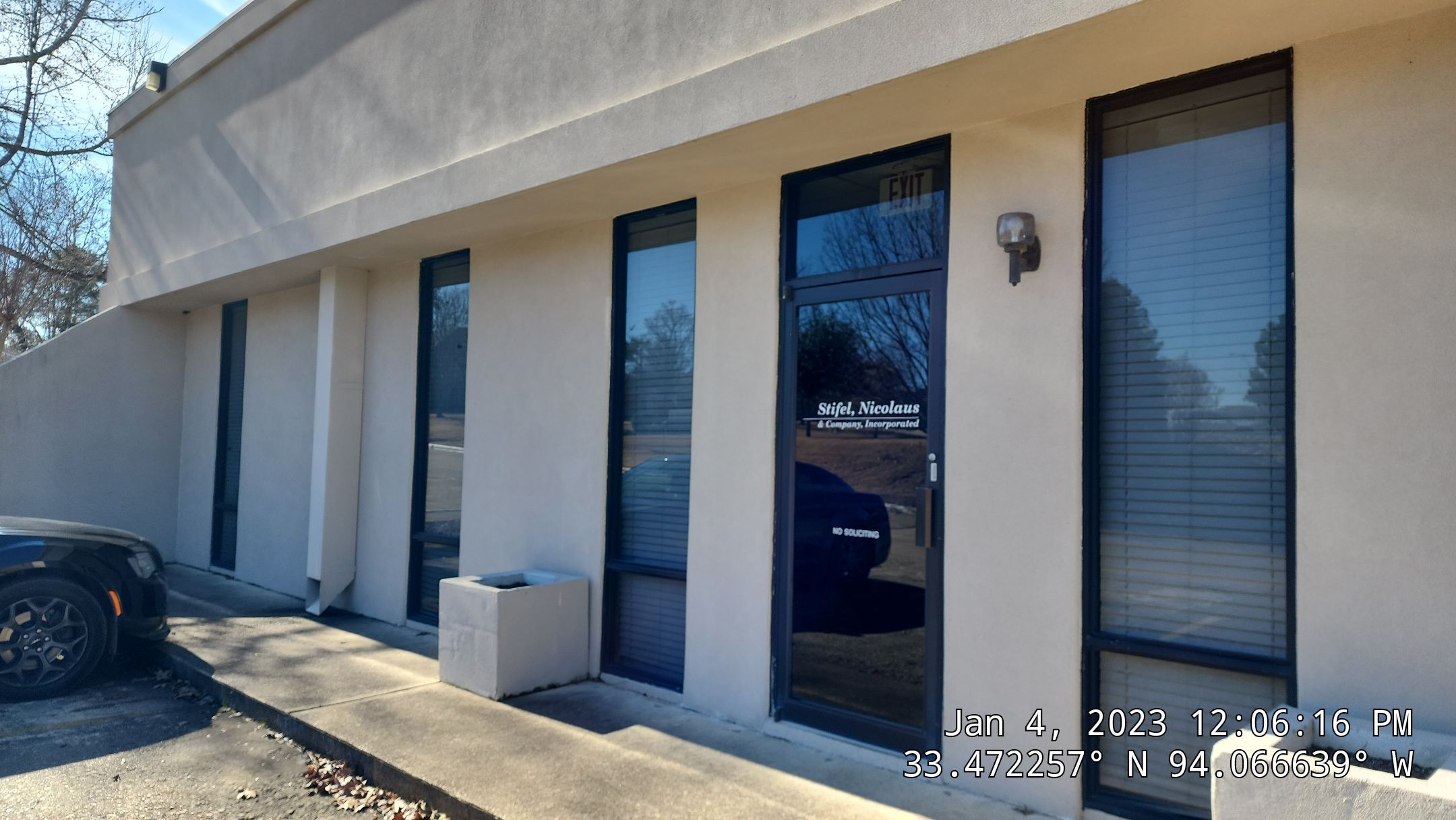 Office Building in Texarkana by Hostetler Roofing