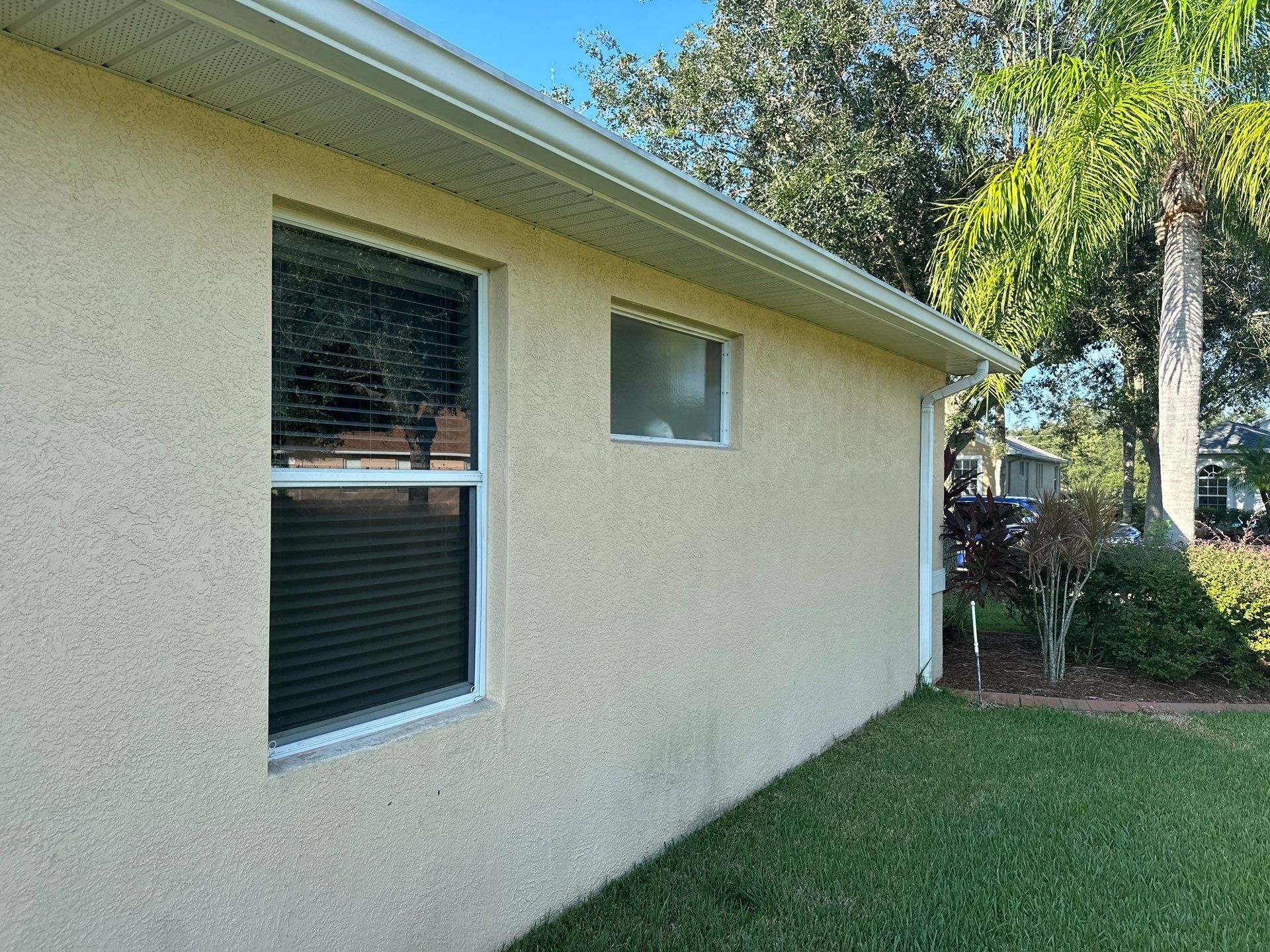 House Wash, Paver Patio Cleaning & Driveway Cleaning in Waterford – Palmetto, FL by Sunshine AquaWash