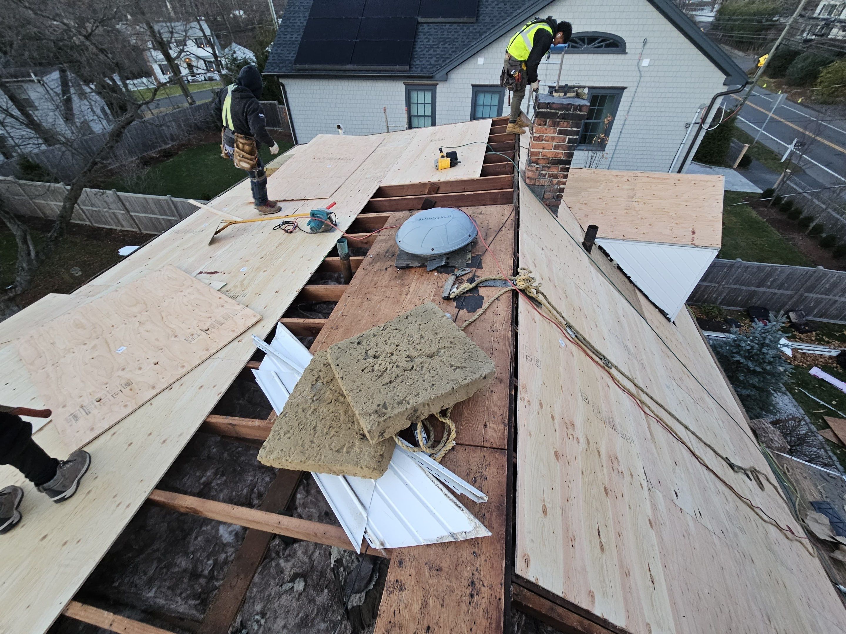 Owens Corning Duration: Harbor Blue in Westport by Golden Shield Roofing