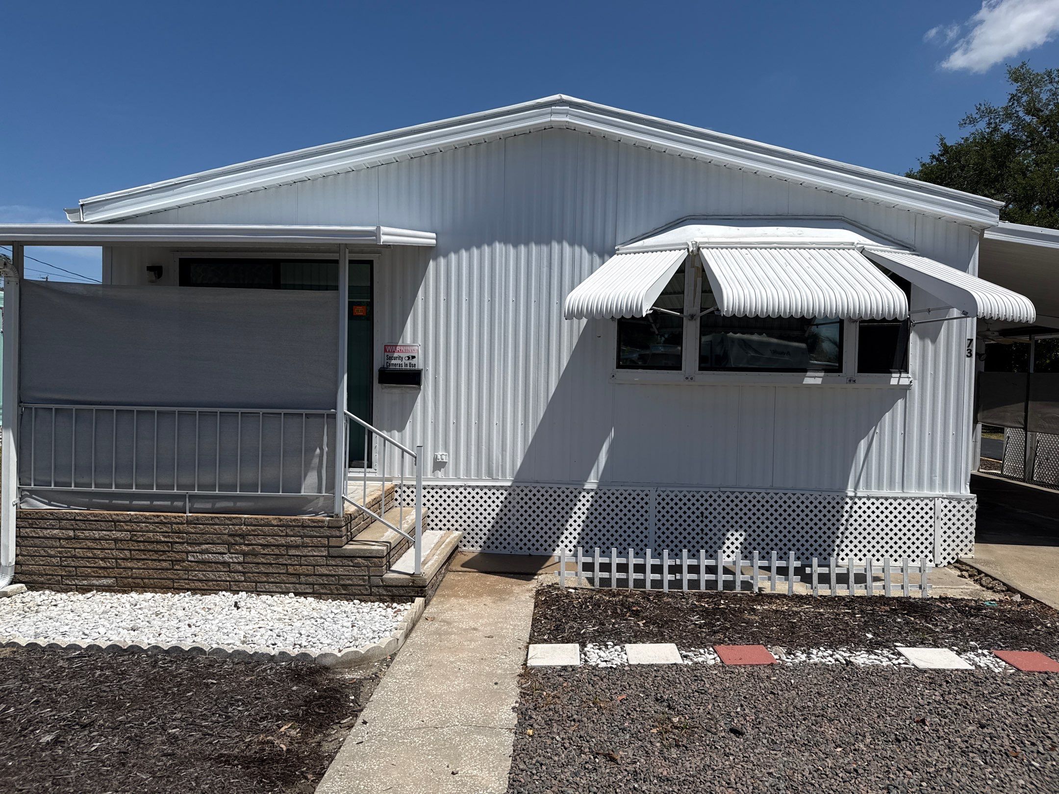 Mobile Home Soft Wash & TPO Roof Cleaning in Plaza Estates – Bradenton, FL by Sunshine AquaWash