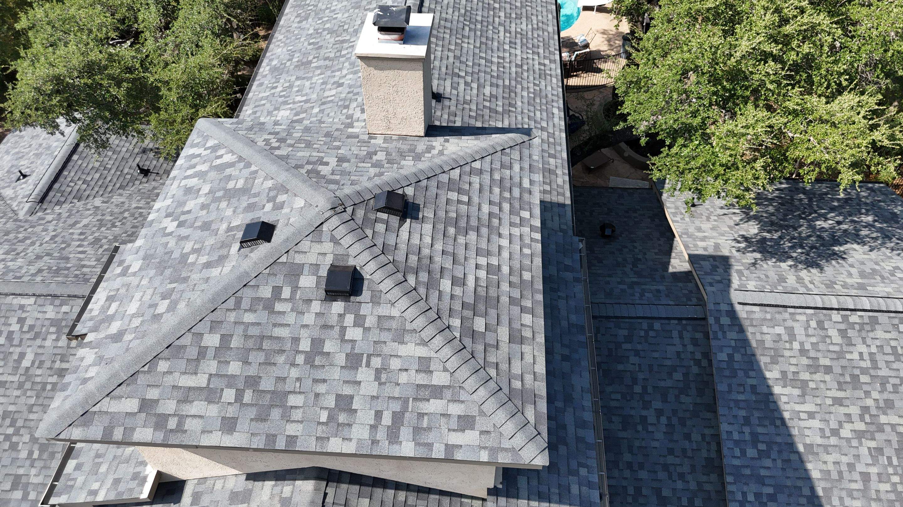 Estate Gray - Owens Corning TruDefinition Duration by RoofsOnly.com
