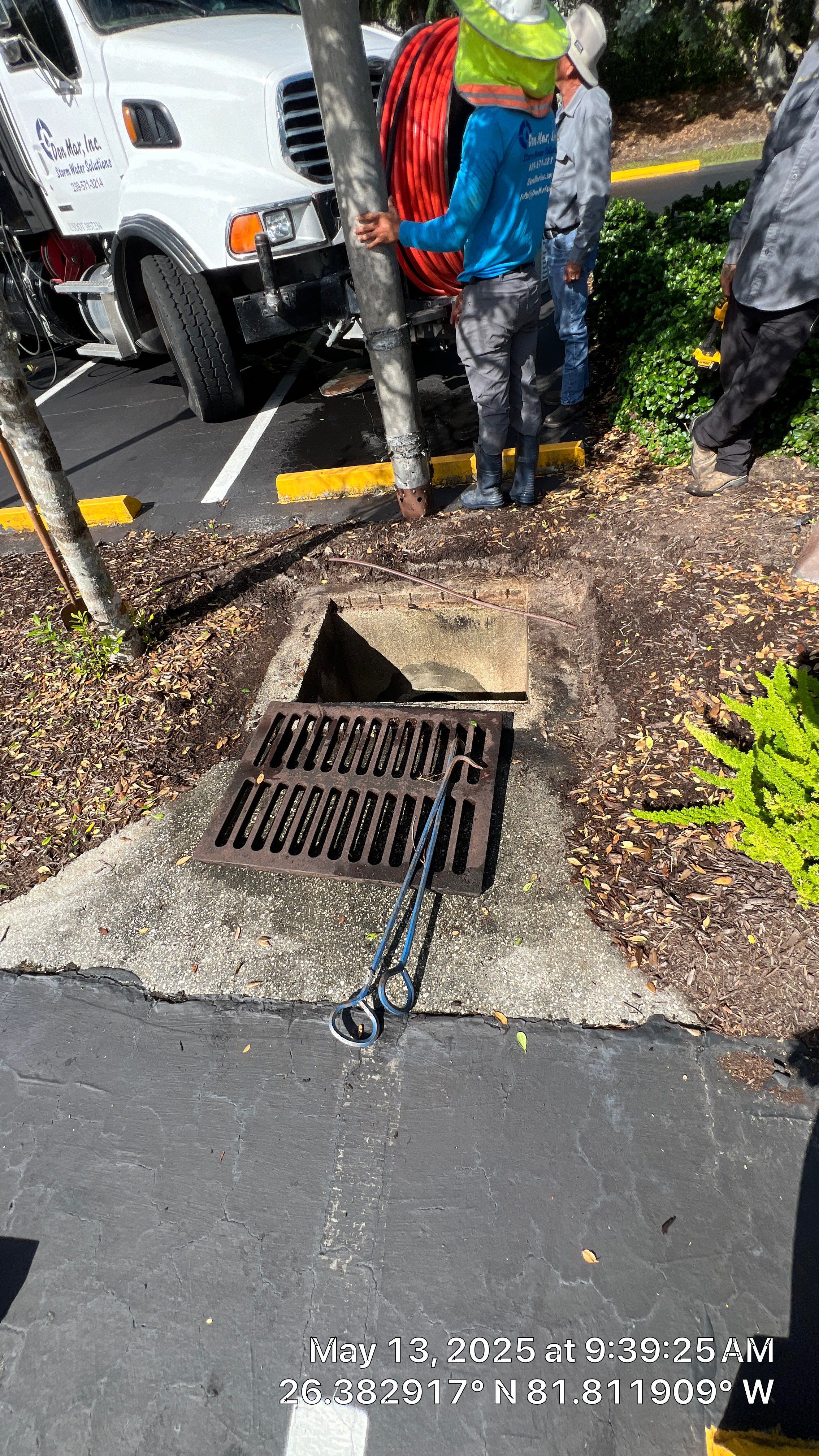 Pelican Landing Fitness & Tennis Court Parking Lot Stormwater System Maintenance by Don Mar, Inc. Storm Water Solutions