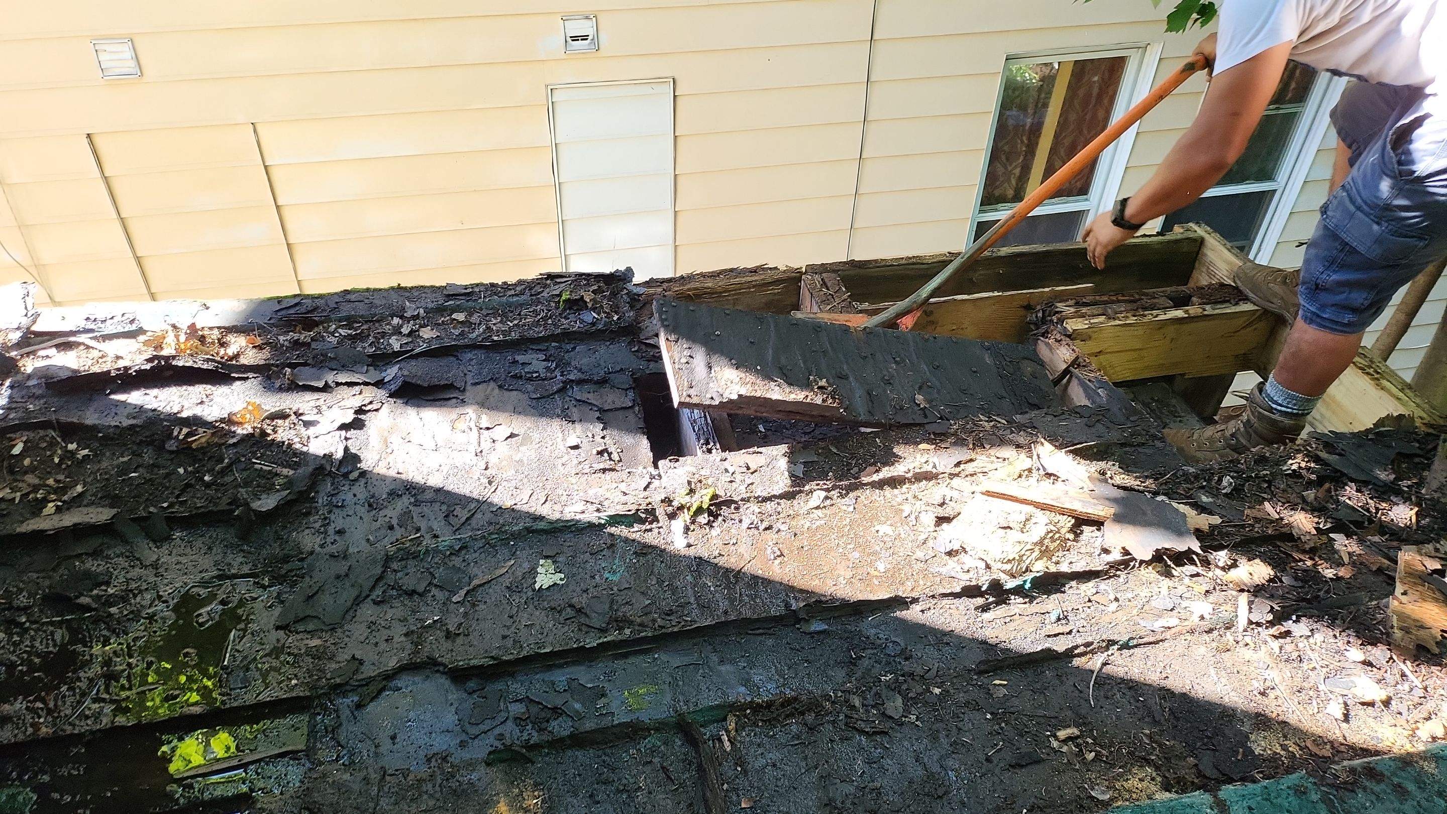 Deck Installation using EPDM substrate by A Plus Exterior