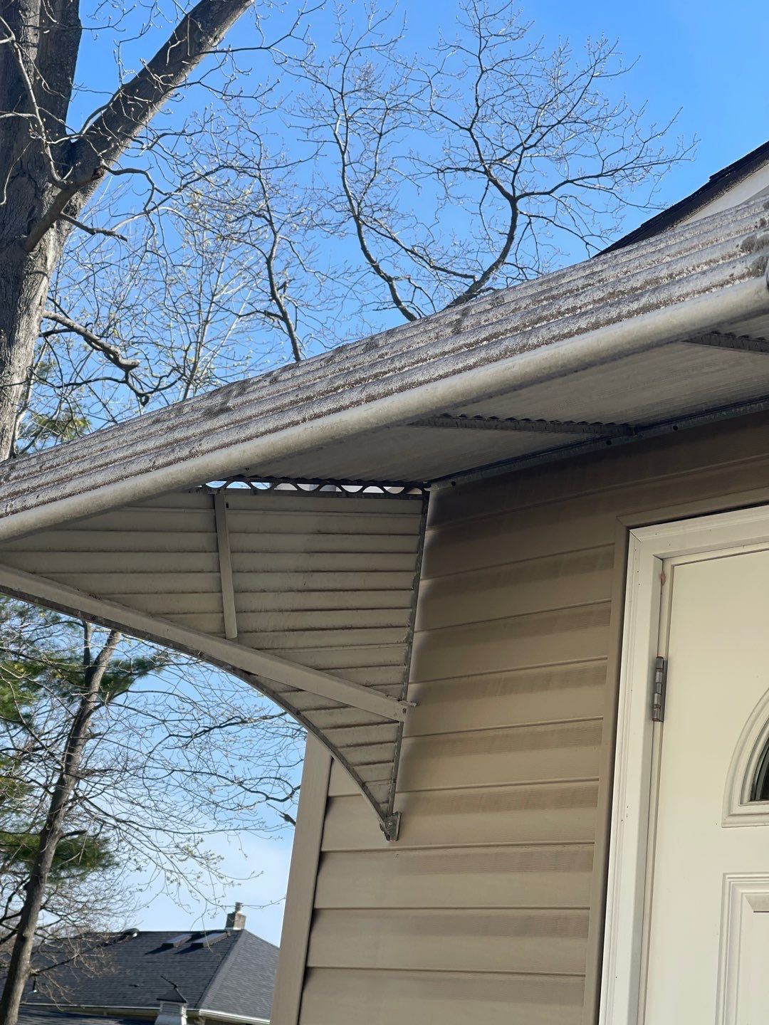 Concrete Cleaning, House Wash & Deck Cleaning by SJ Exterior