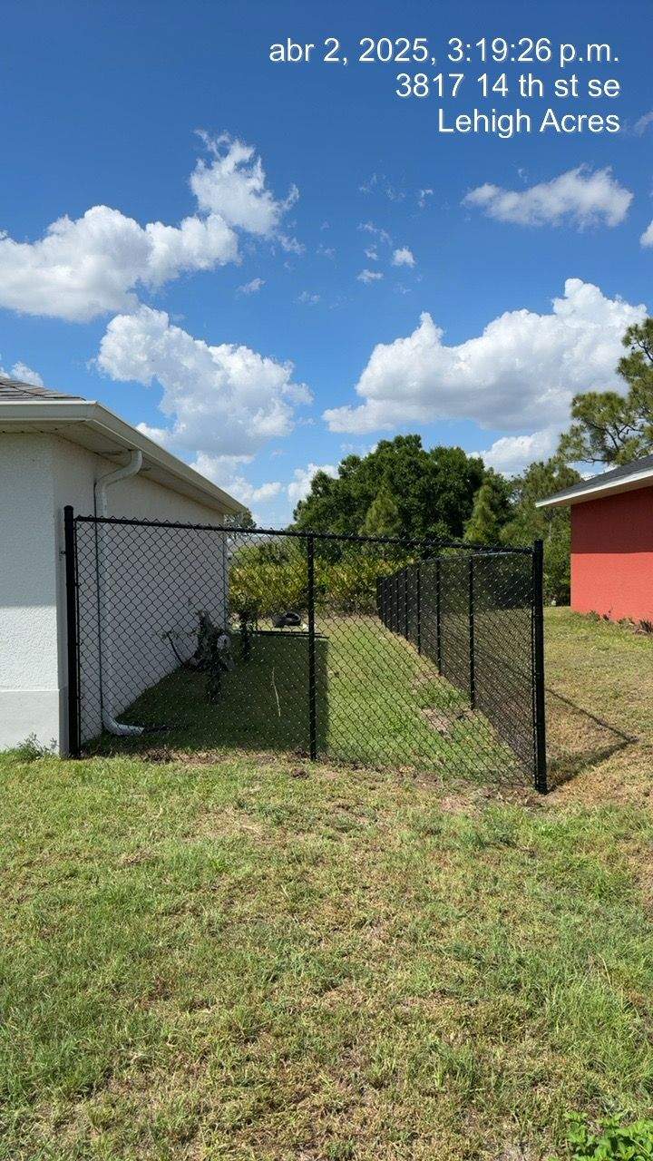 Black Chain Link Fence Installation for Lehigh Acres Property Perimeter by True Fence LLC