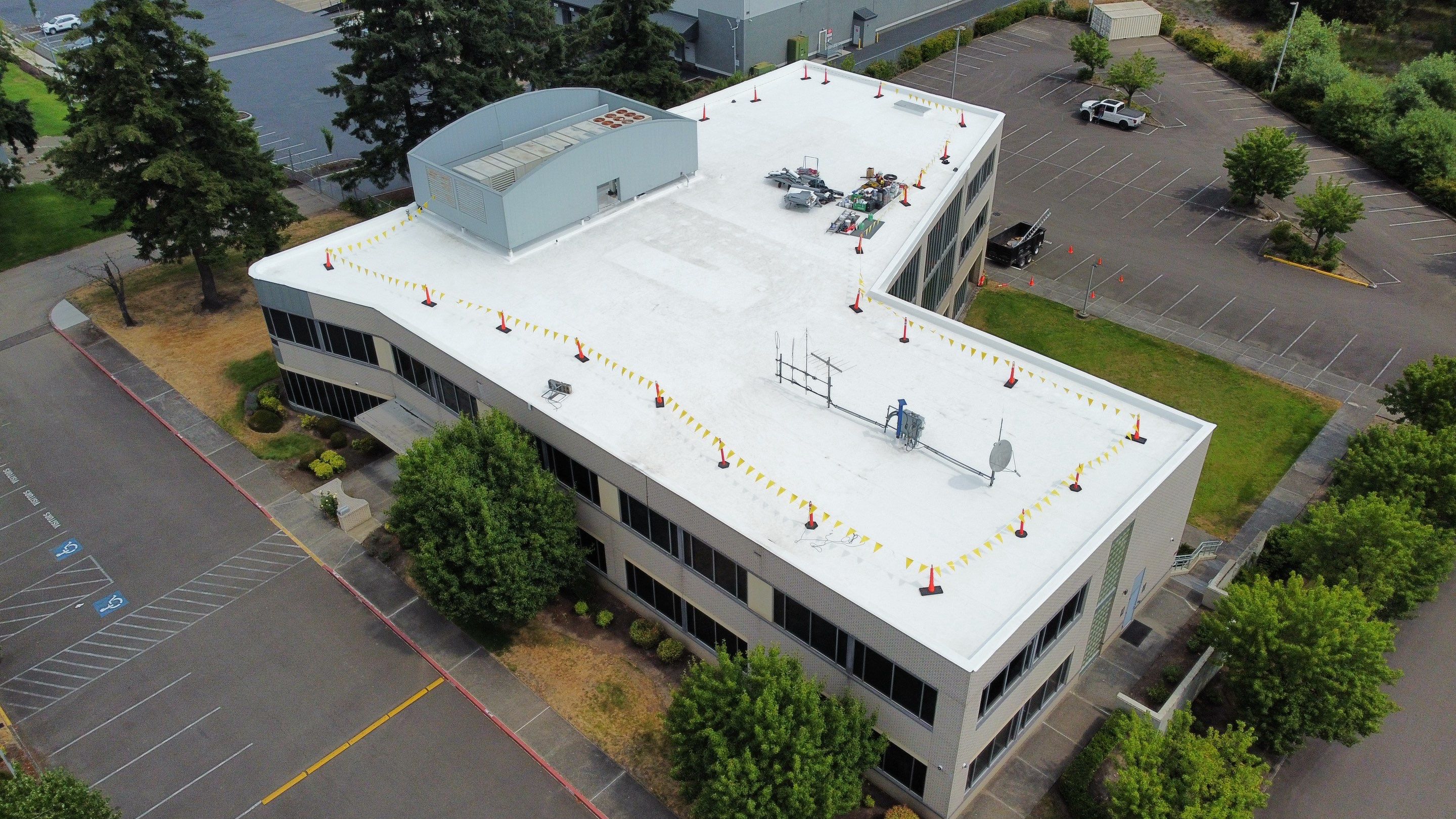 Commercial Roofing Replacement using TPO by Vitan Construction LLC 