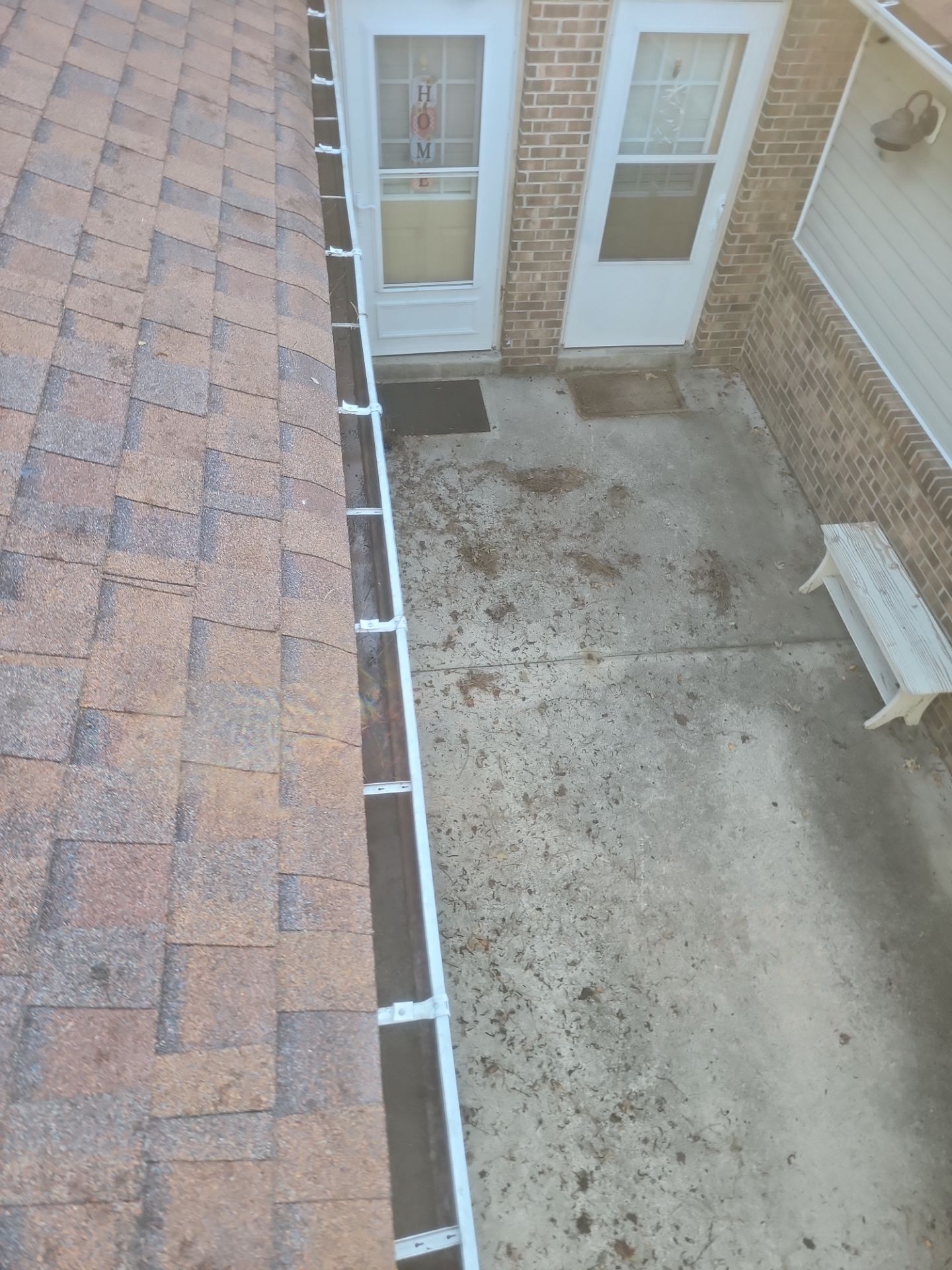 Commercial gutter cleaning Outer Banks & Kill Devil Hills after photo with clean gutters