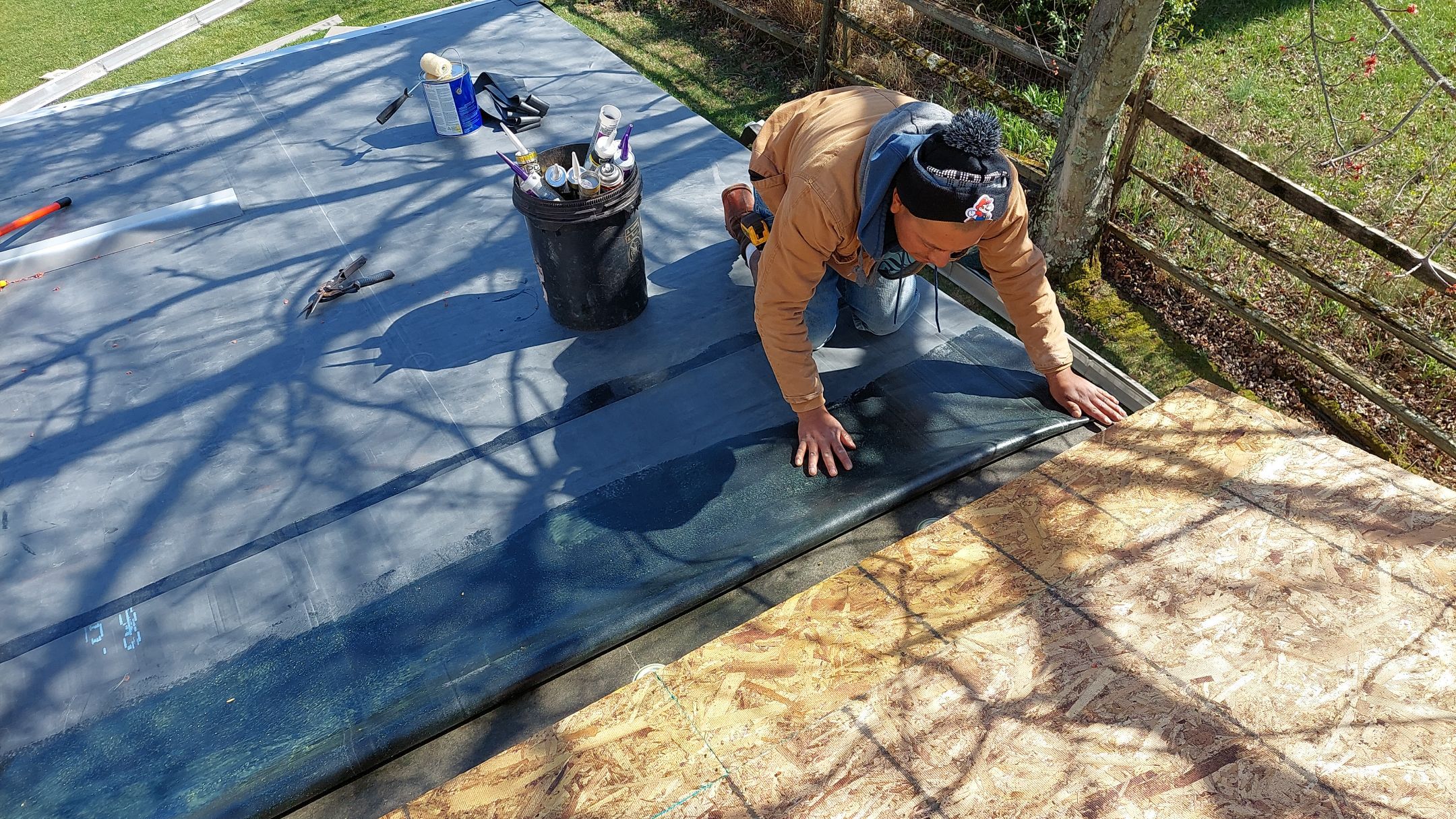 Black Shadow & Rubber by Tamlin Roofing