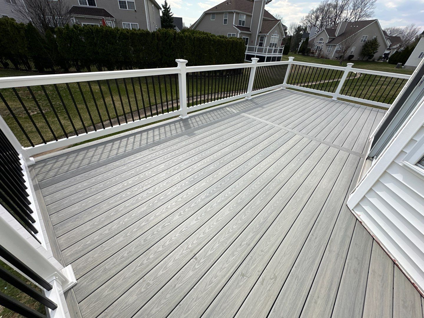 New Deck in Monroe Township, New Jersey by deck guardian