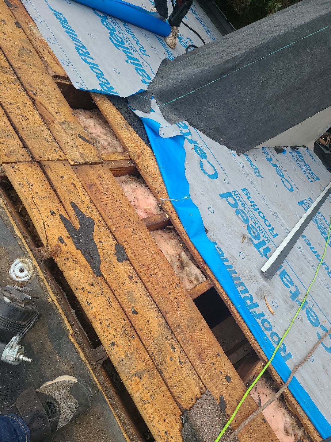 Falls Church: CertainTeed Landmark Pro Designer Shingles in Max Def Pewter by RM Banning, Inc.