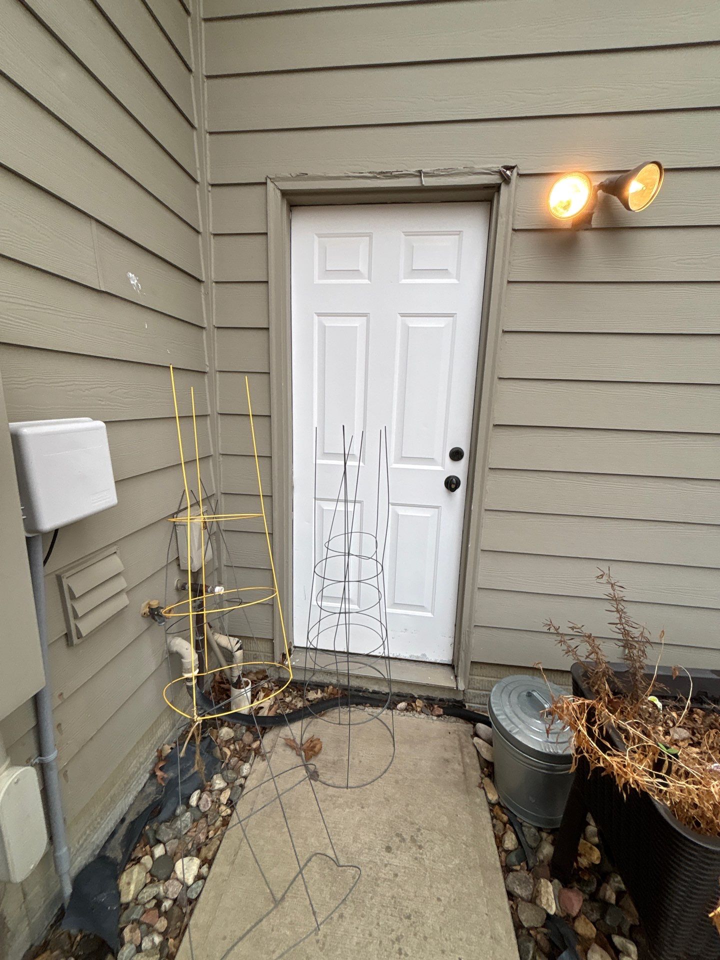 Sioux Falls Concrete Driveway Replacement and Custom Front Walkway by Select Painting, Coatings & Garage Cabinets