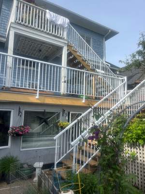 New Deck & New Set Of Stairs