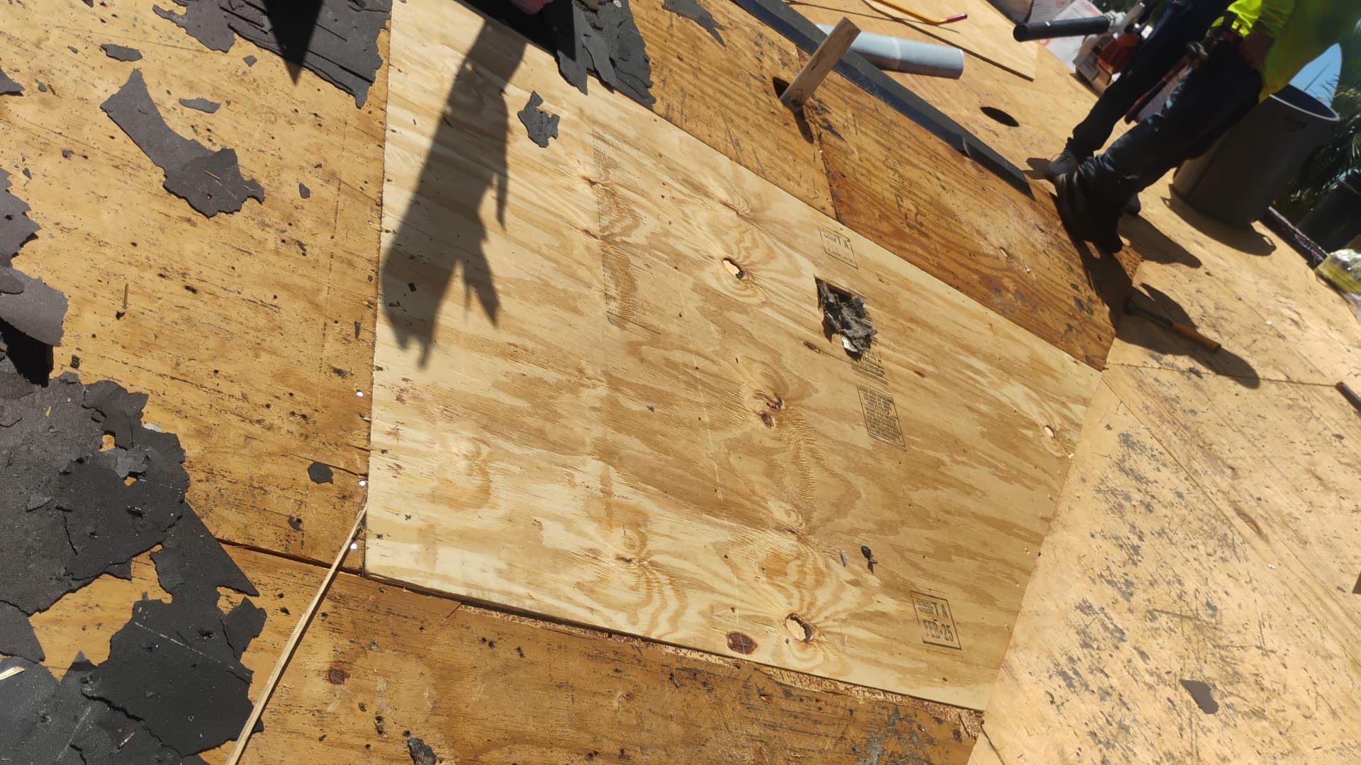 Project in Pinellas Park 33781 by Mitchell Roofing Company LLC 