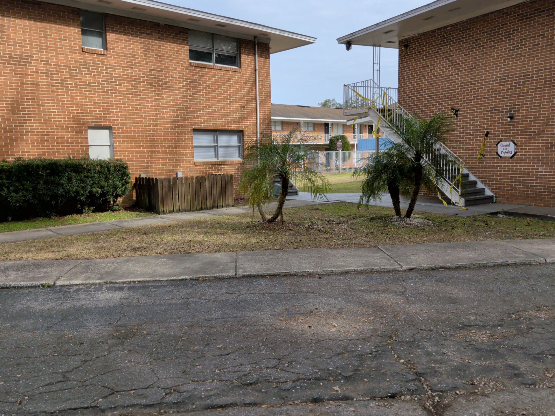 Apartment Landscape Cleanup & Ongoing Grounds Maintenance — Cimarron Apartments (Arlington) by Harmoni Home Services