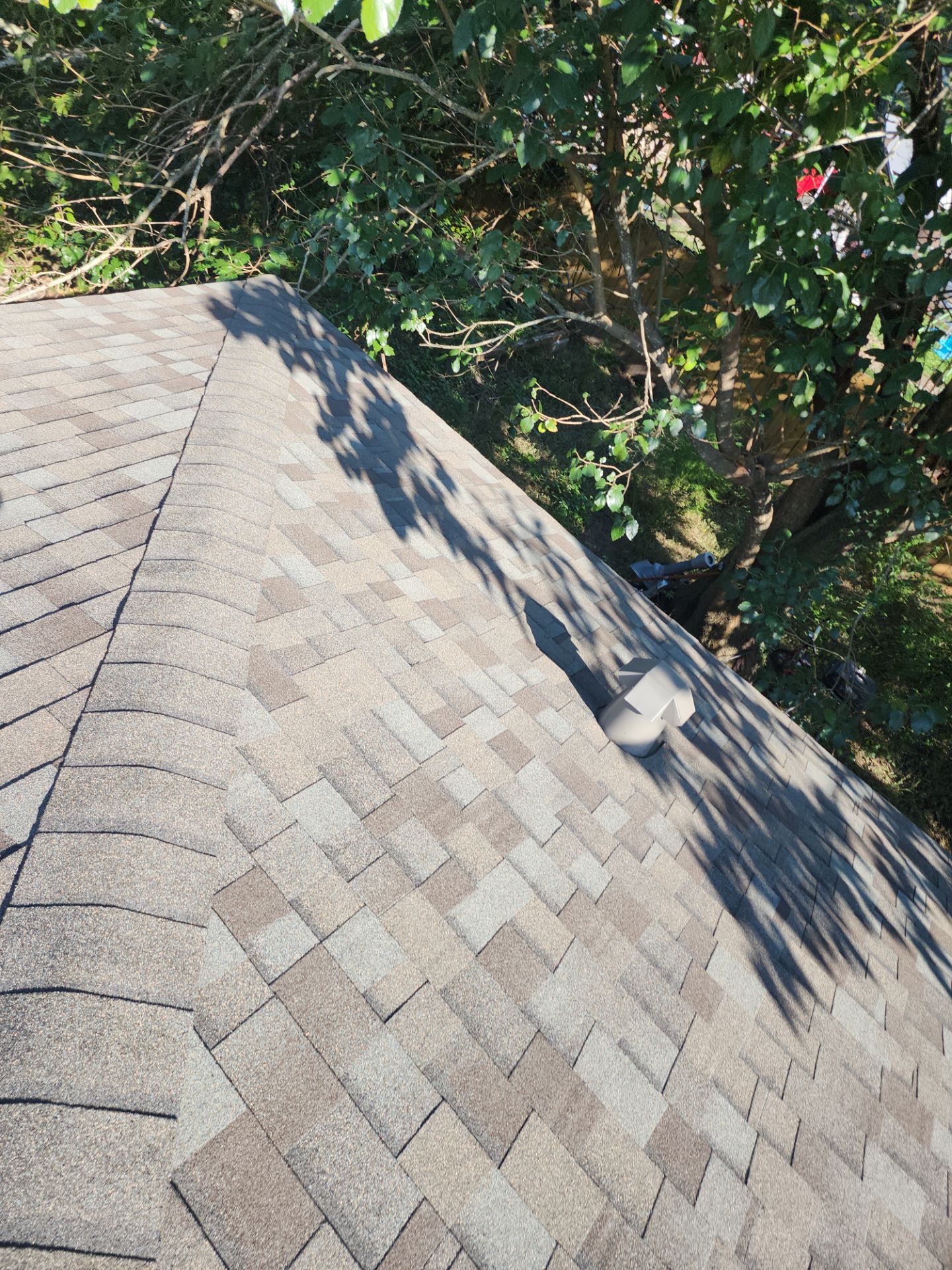 Residential Roofing Installation using Owen's Corning Duration (Lifetime) Shingles by Roof Repair Company