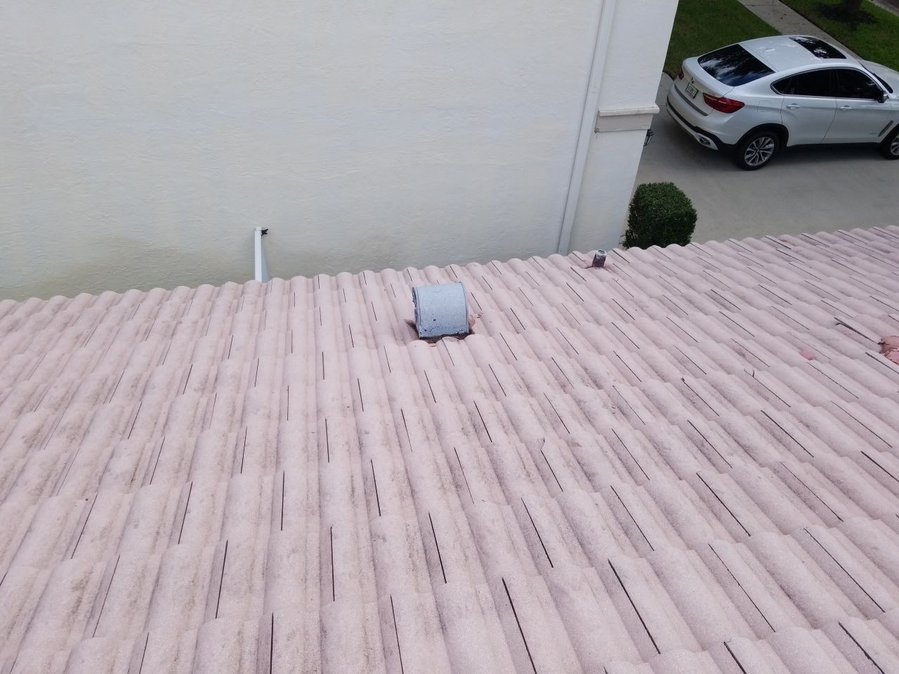 Tile Roof Repair in Lake Worth – Trusted, Professional, and Detail-Oriented Service by Aastro Roofing