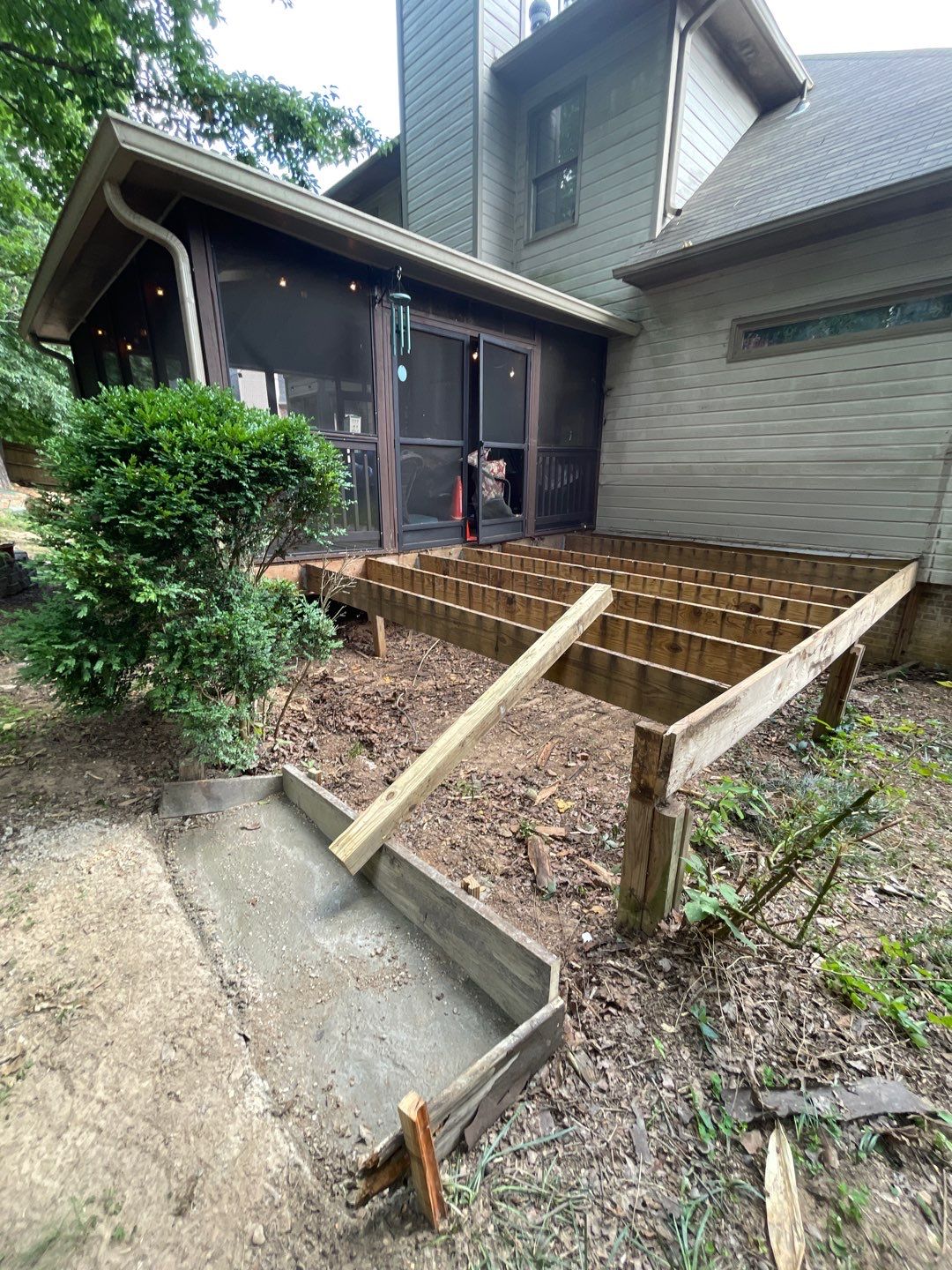 The Grove - Deck Rebuild by Pillar and Pine