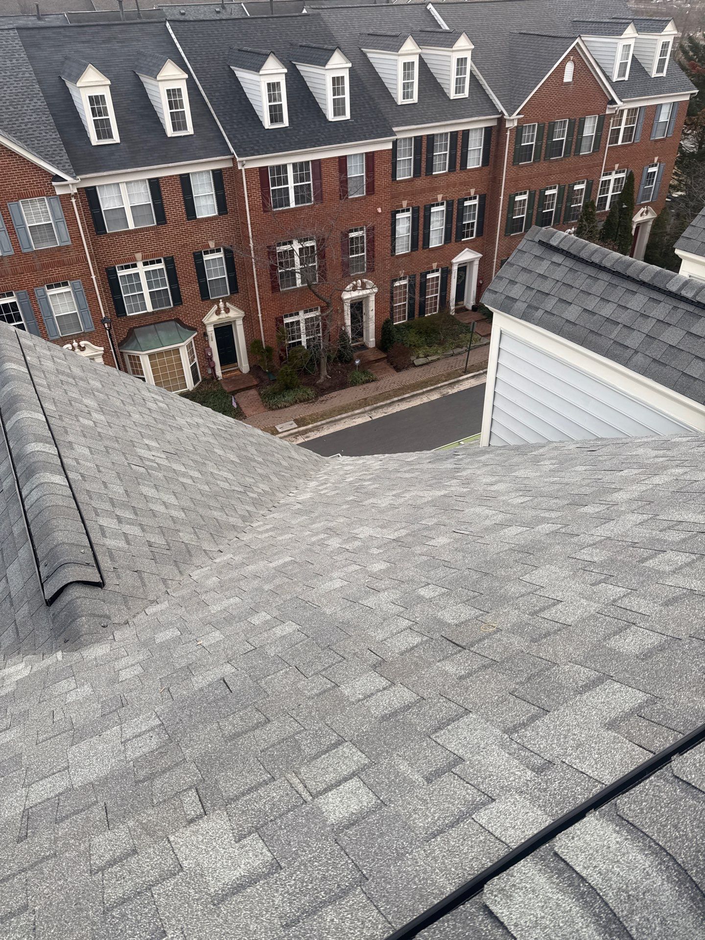 Alexandria: Residential Roof Replacement with CertainTeed Landmark in Georgetown Gray by RM Banning, Inc.