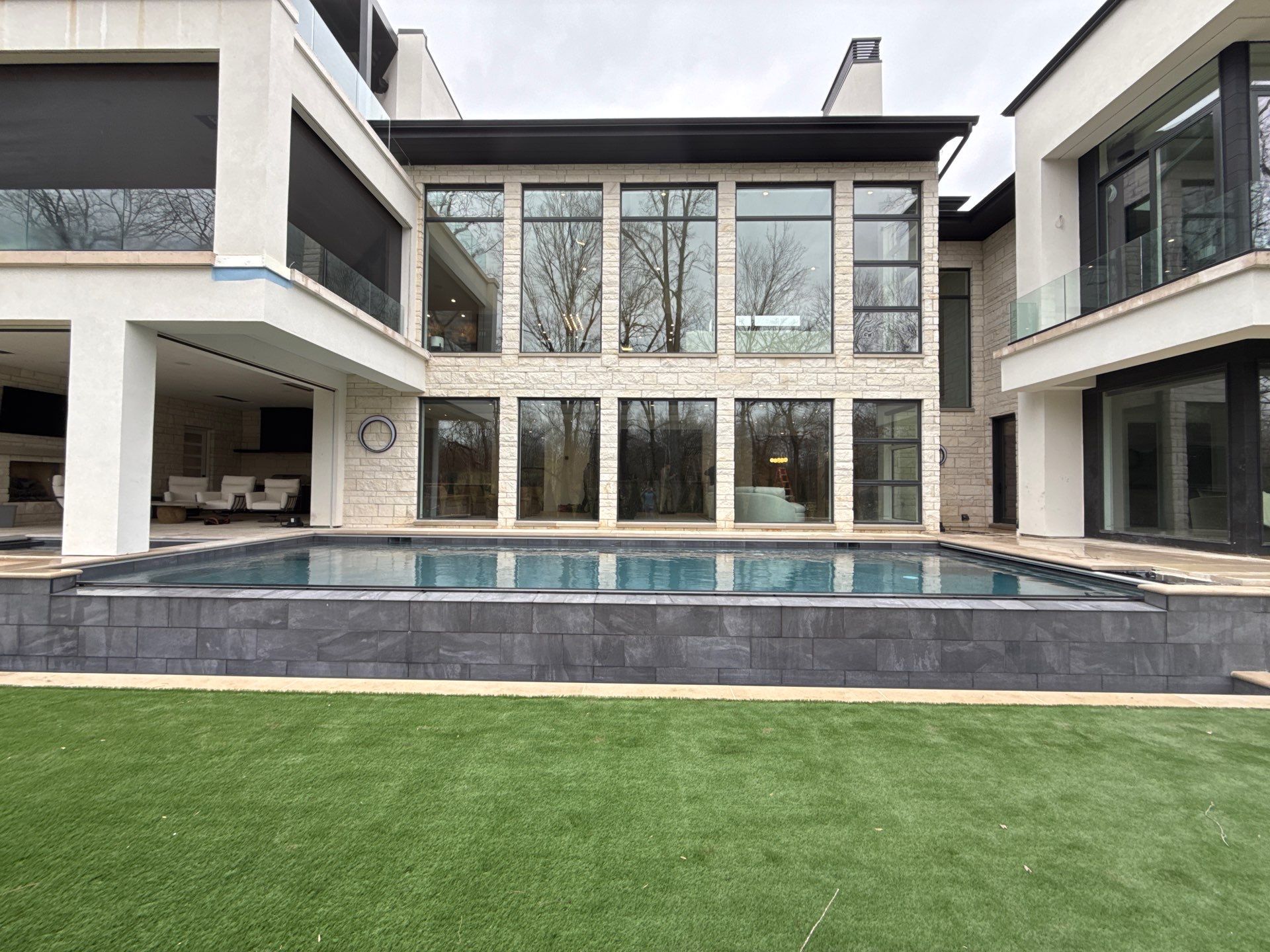 Weber by Modish Pool