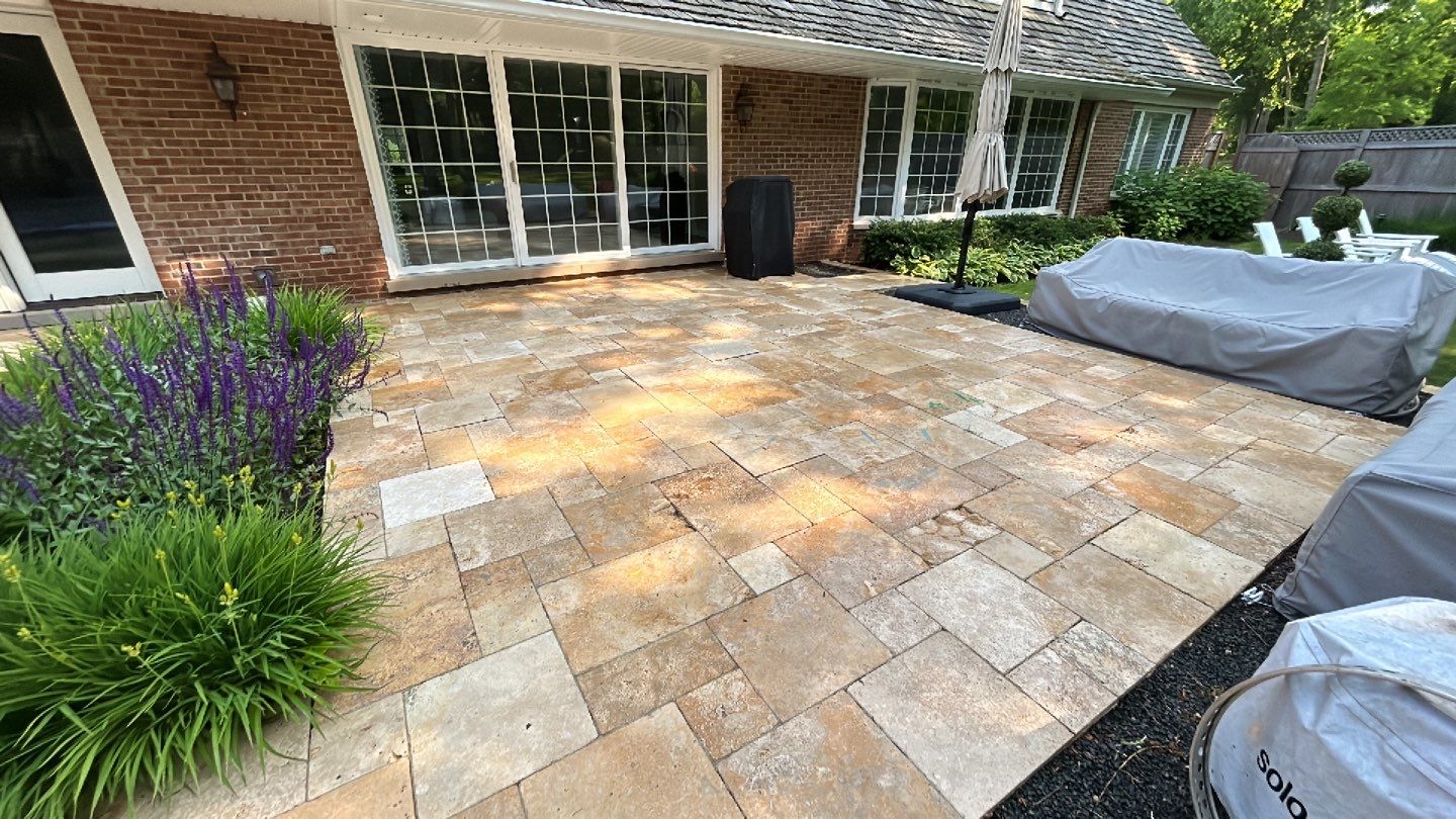 Lake Forest, IL by Northern Power Washing LLC.