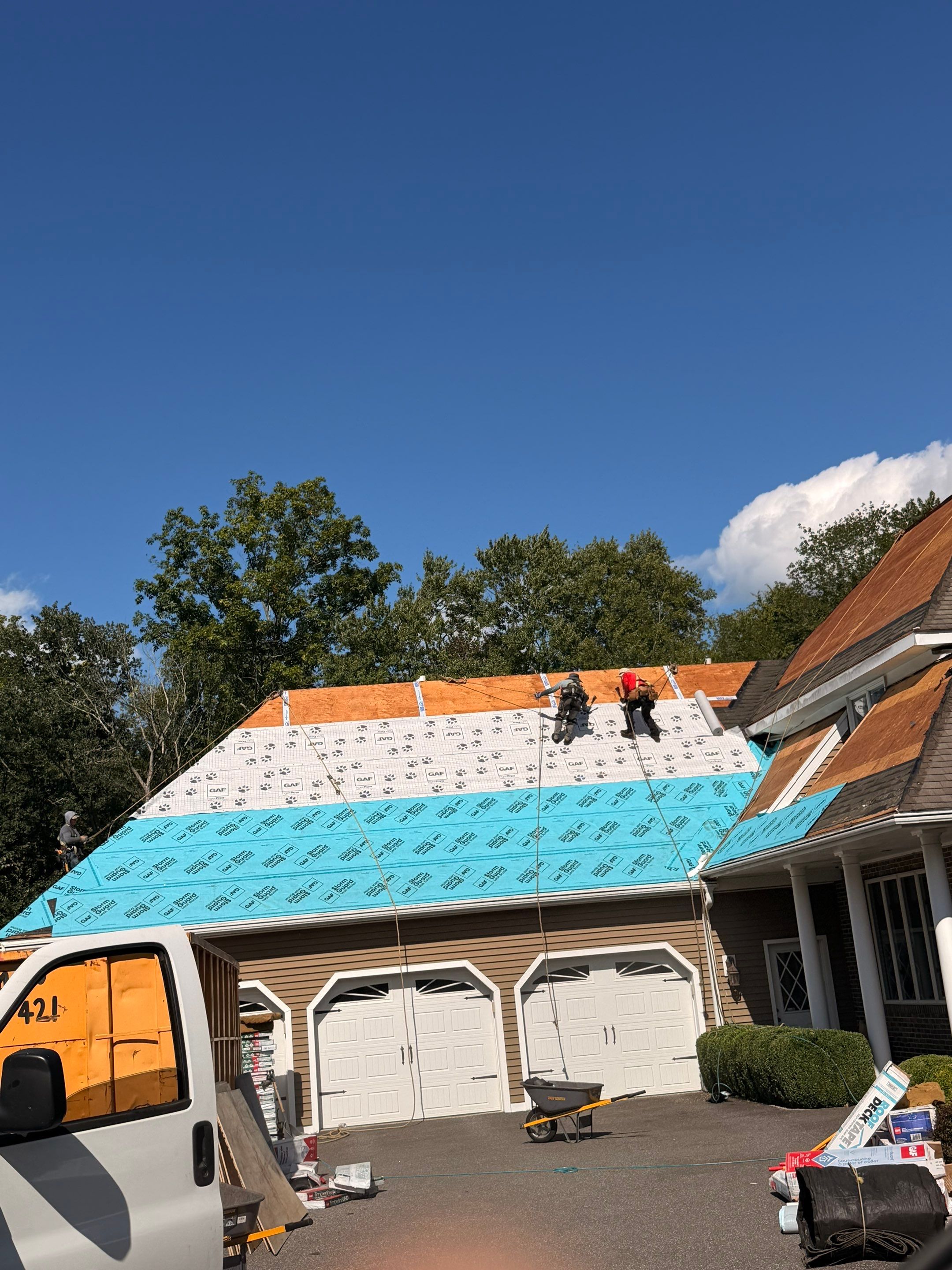 Brand new roof by DiGiorgi in Shelton by DiGiorgi Roofing and Siding Inc
