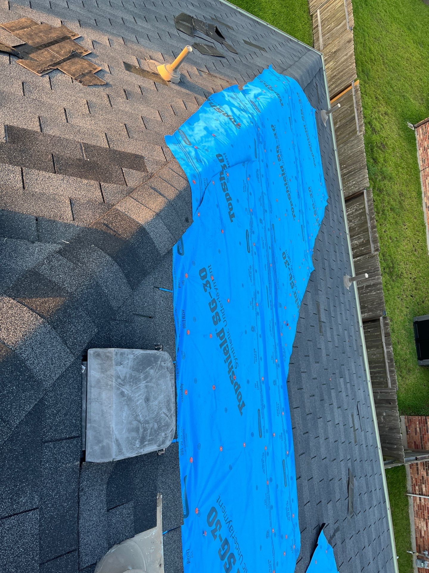 Residential Roofing Repair using Owen's Corning Duration (Lifetime) Shingles by Roof Repair Company