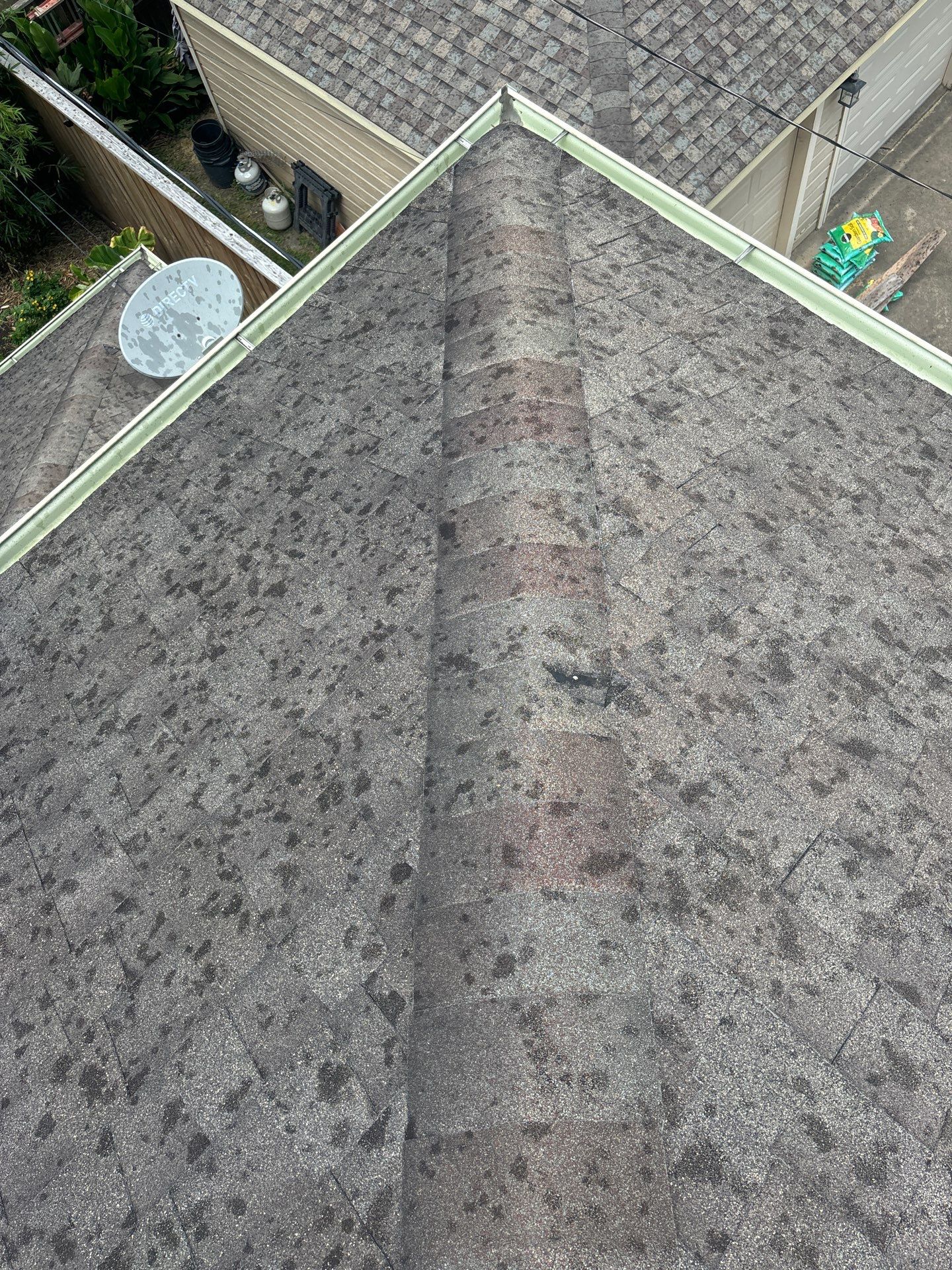 Hail Damage using Owen's Corning Duration (Lifetime) Shingles by Roof Repair Company