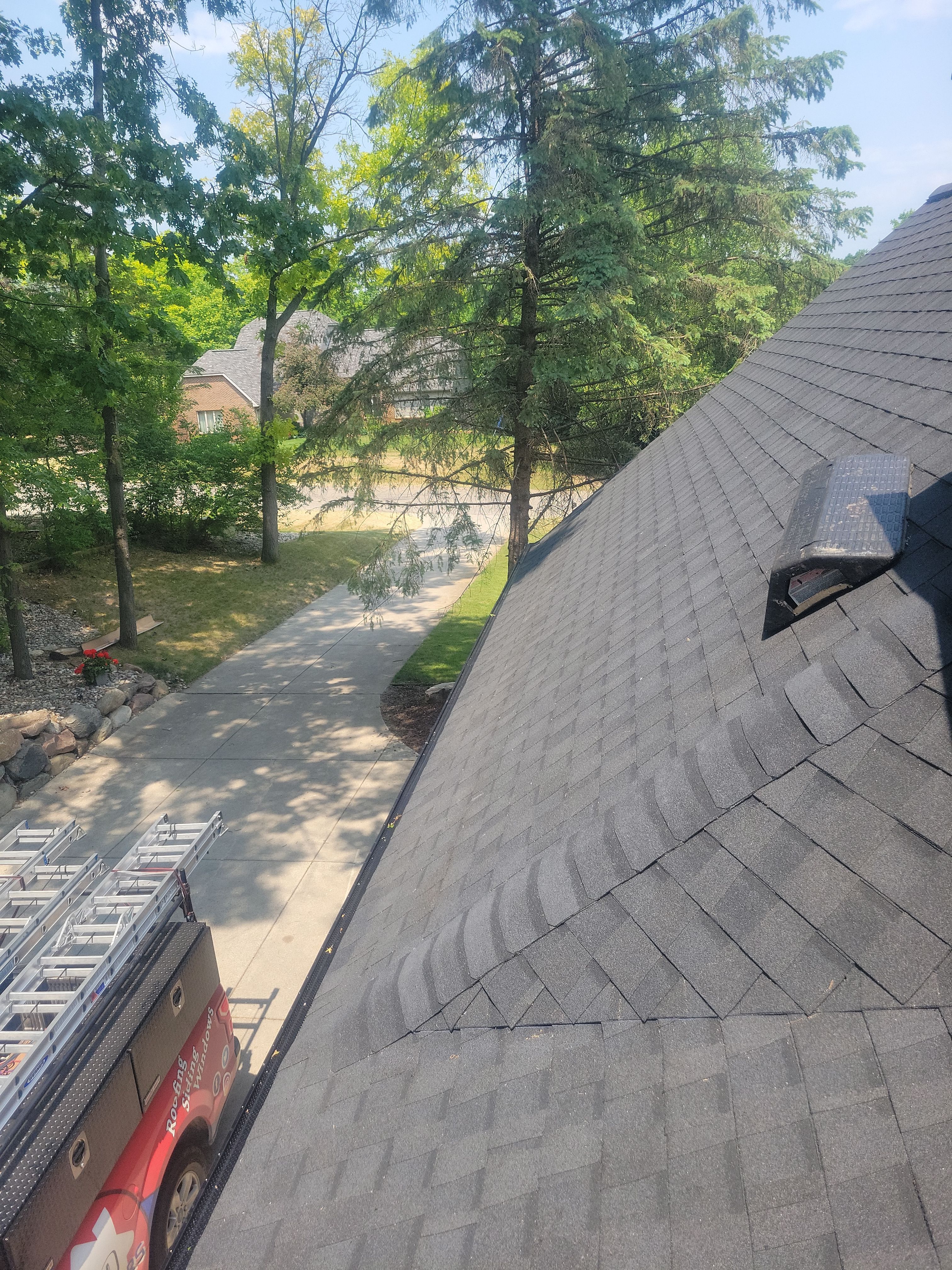 Roof Replacement using CertainTeed Landmark by 180 Contractors