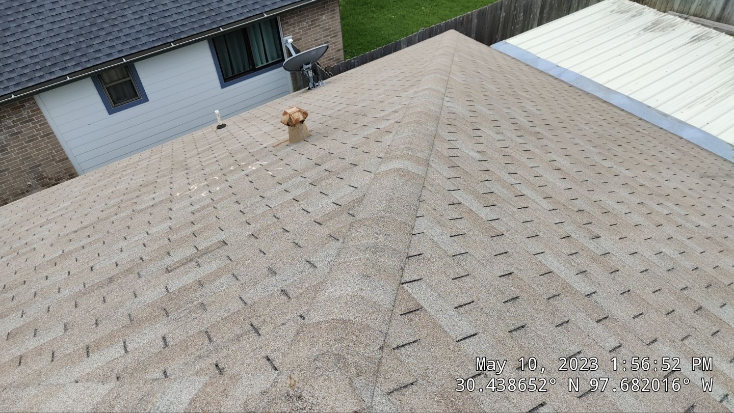 Residential Roofing Installation using Owens Corning Oakridge Onyx Black by DeZign Roofing & Exteriors