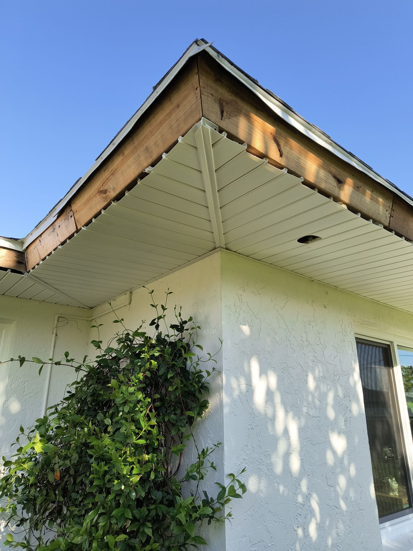 Aluminum White Soffit Installation in Sarasota FL by Gutter Professors