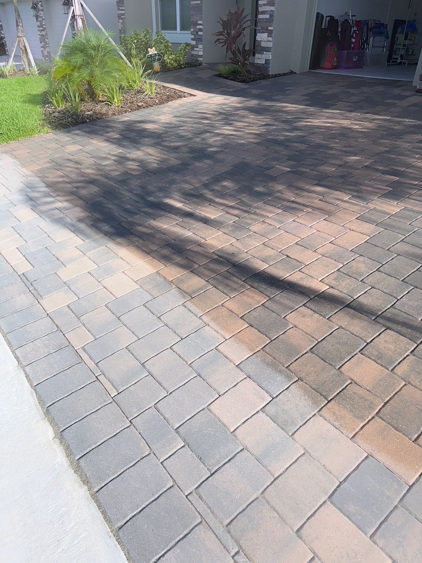 Paver Cleaning and Sealing in Berry Bay, Sun City Center by Supreme Paver Experts