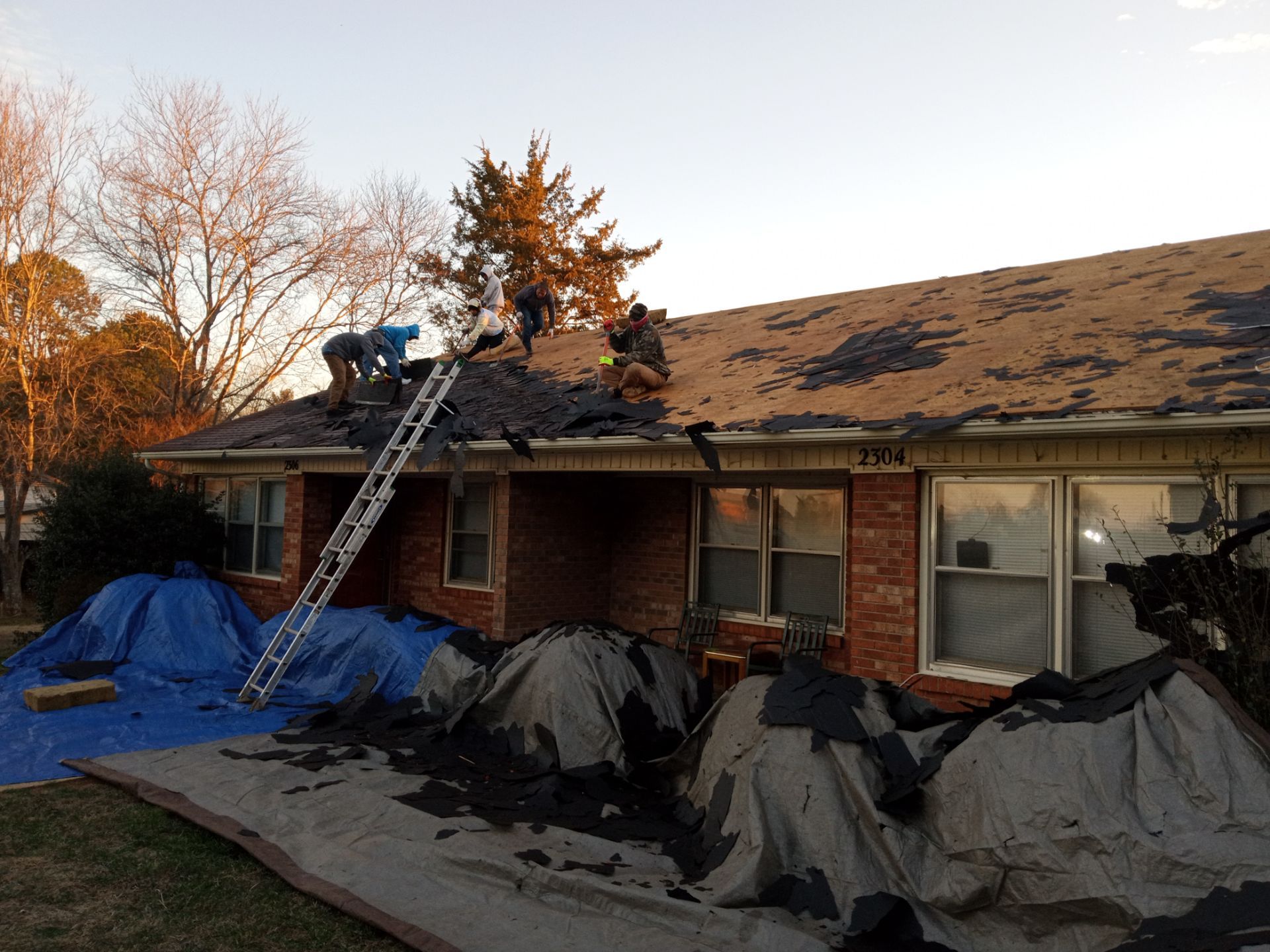Morgan's Roof by BROCK BUILDERS 