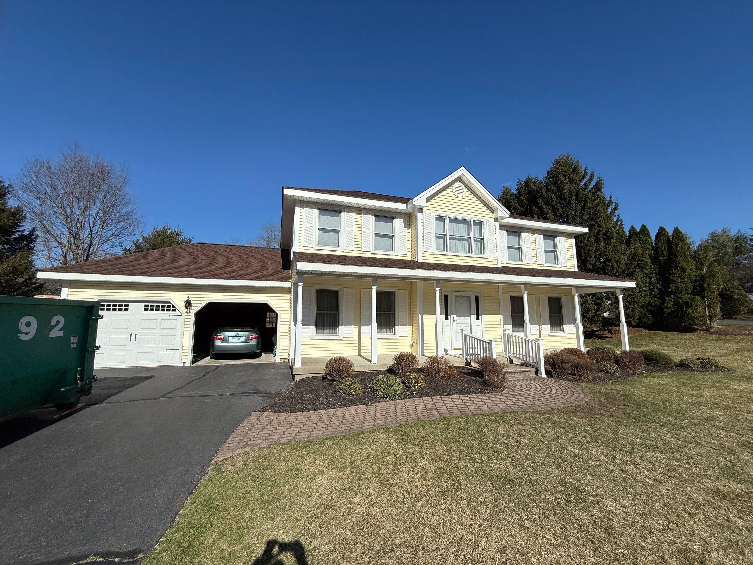 Siding using Cert. Monogram D/4 x 12'6" Clapboard, Heritage Cream by DiGiorgi Roofing and Siding Inc