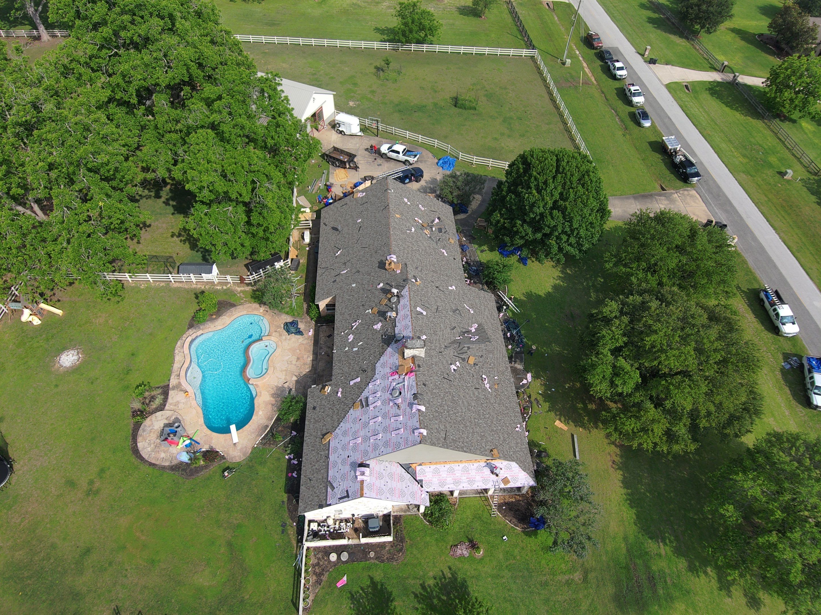 Residential Roofing Installation using Owen's Corning Duration (Lifetime) Shingles by Roof Repair Company