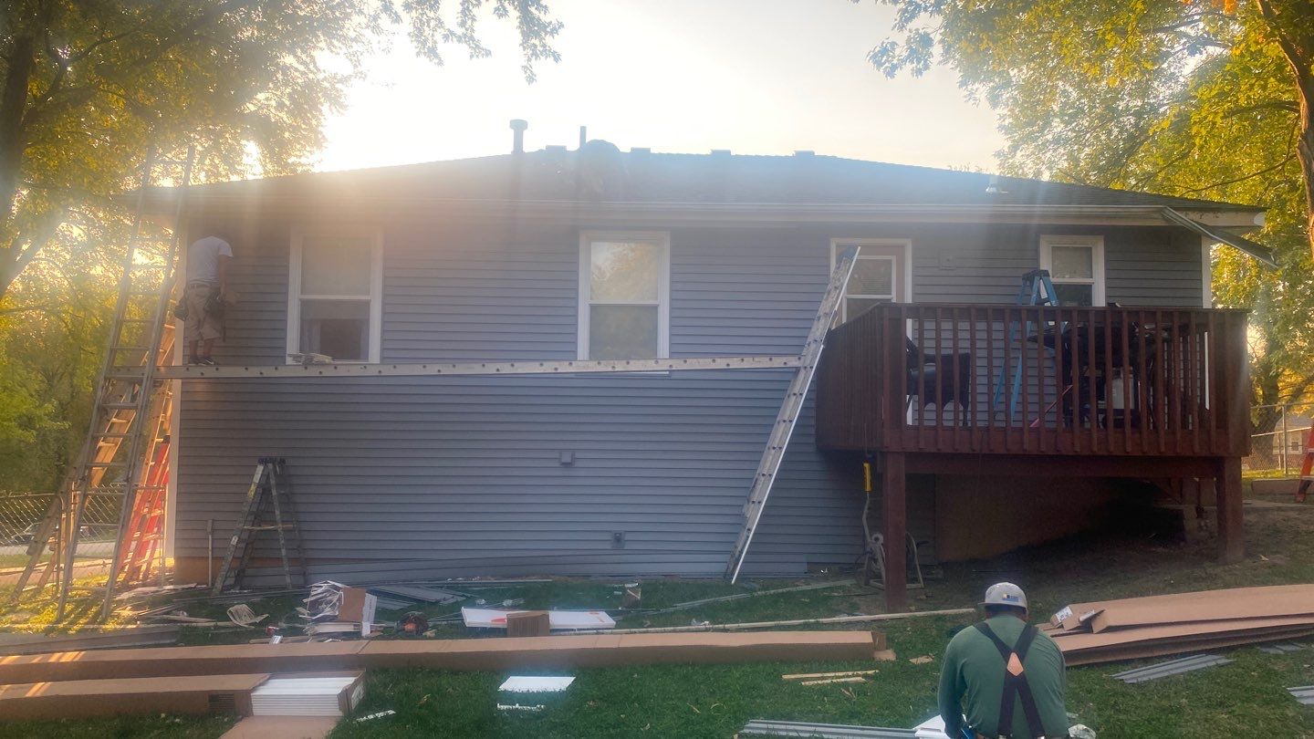 New Curb Appeal is Activated by EEC  Windows, Siding & Roofing 