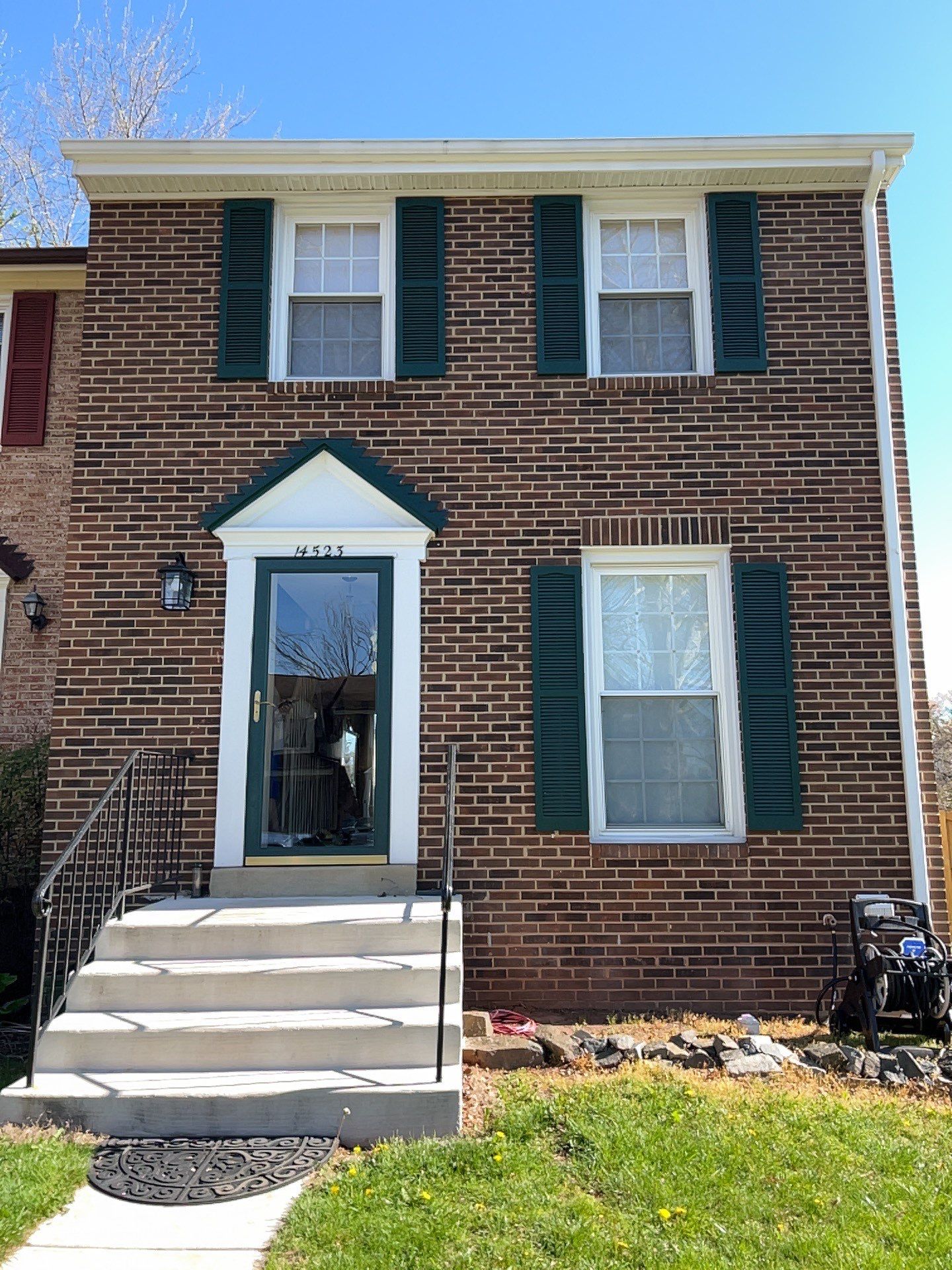 Centreville: CertainTeed Monogram Siding in Sandstone Beige by RM Banning, Inc.
