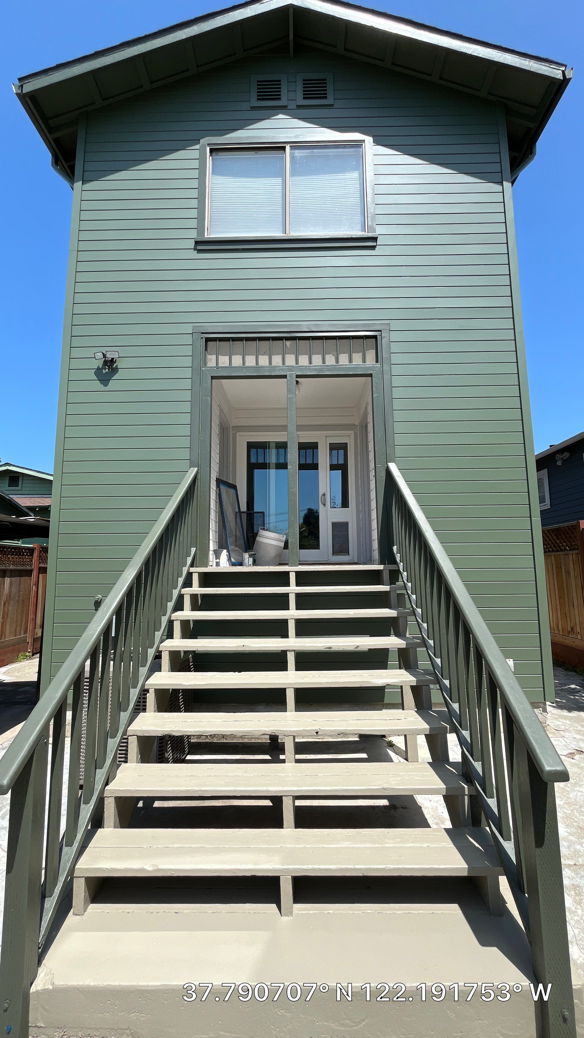 Project in Oakland by Herrera’s Bay Area Painting inc.