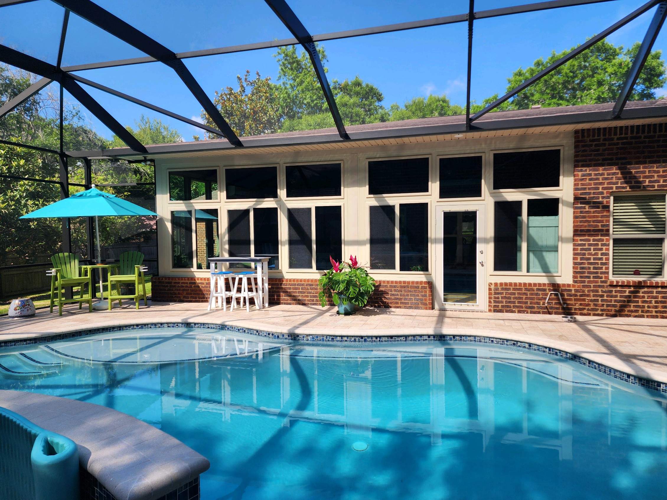 Titan Glass Room in Navarre by Titan Sunrooms