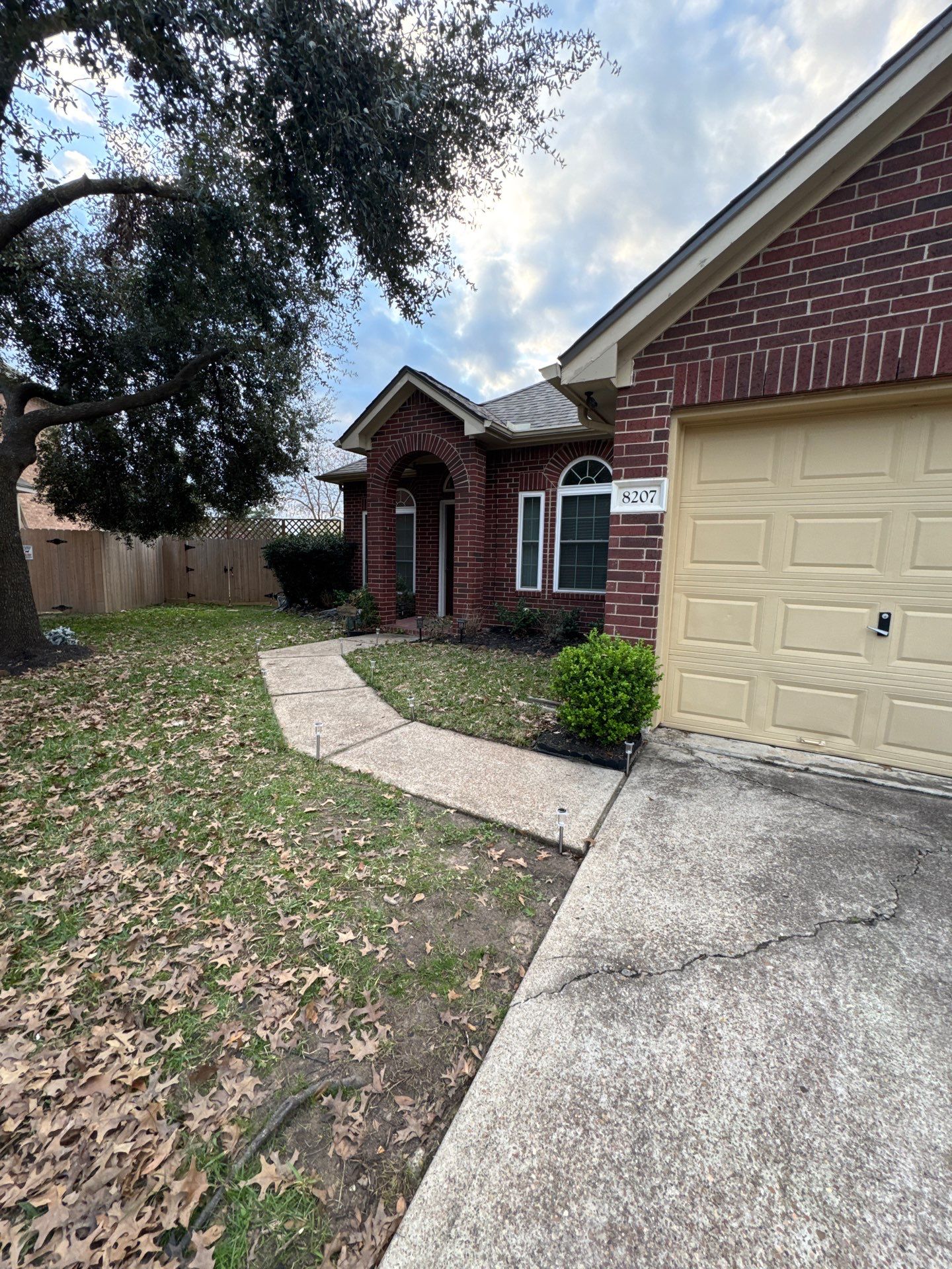 Roof Replacement Houston by Roof Repair Services LLC