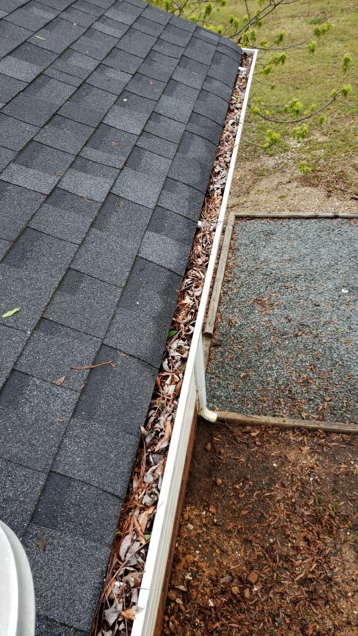 House Wash using cleaner by Power Wash Masters LLC