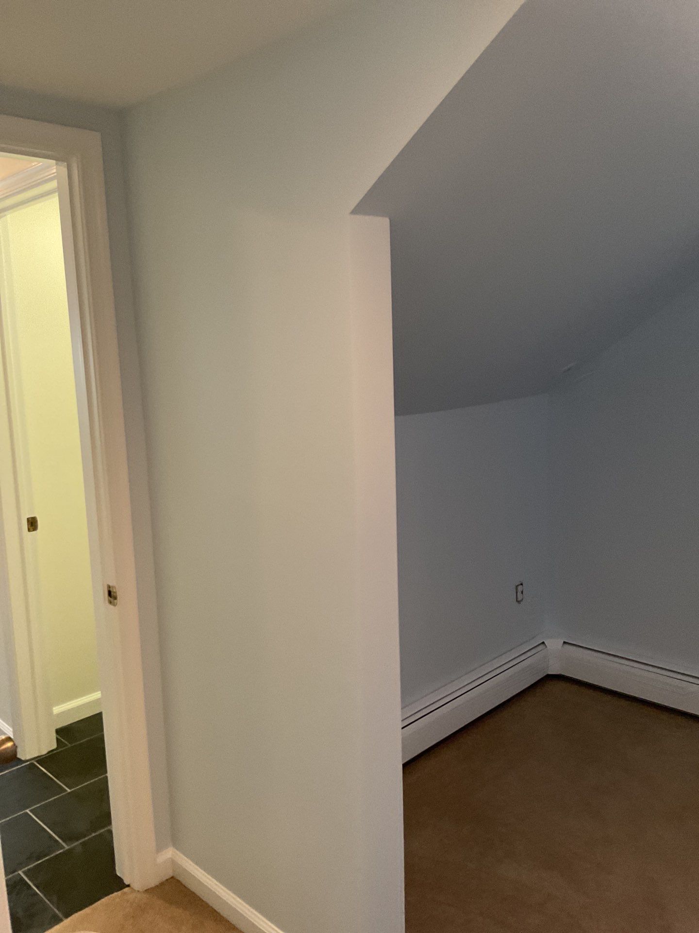 Full Interior Transformation in Media by Groovy Hues