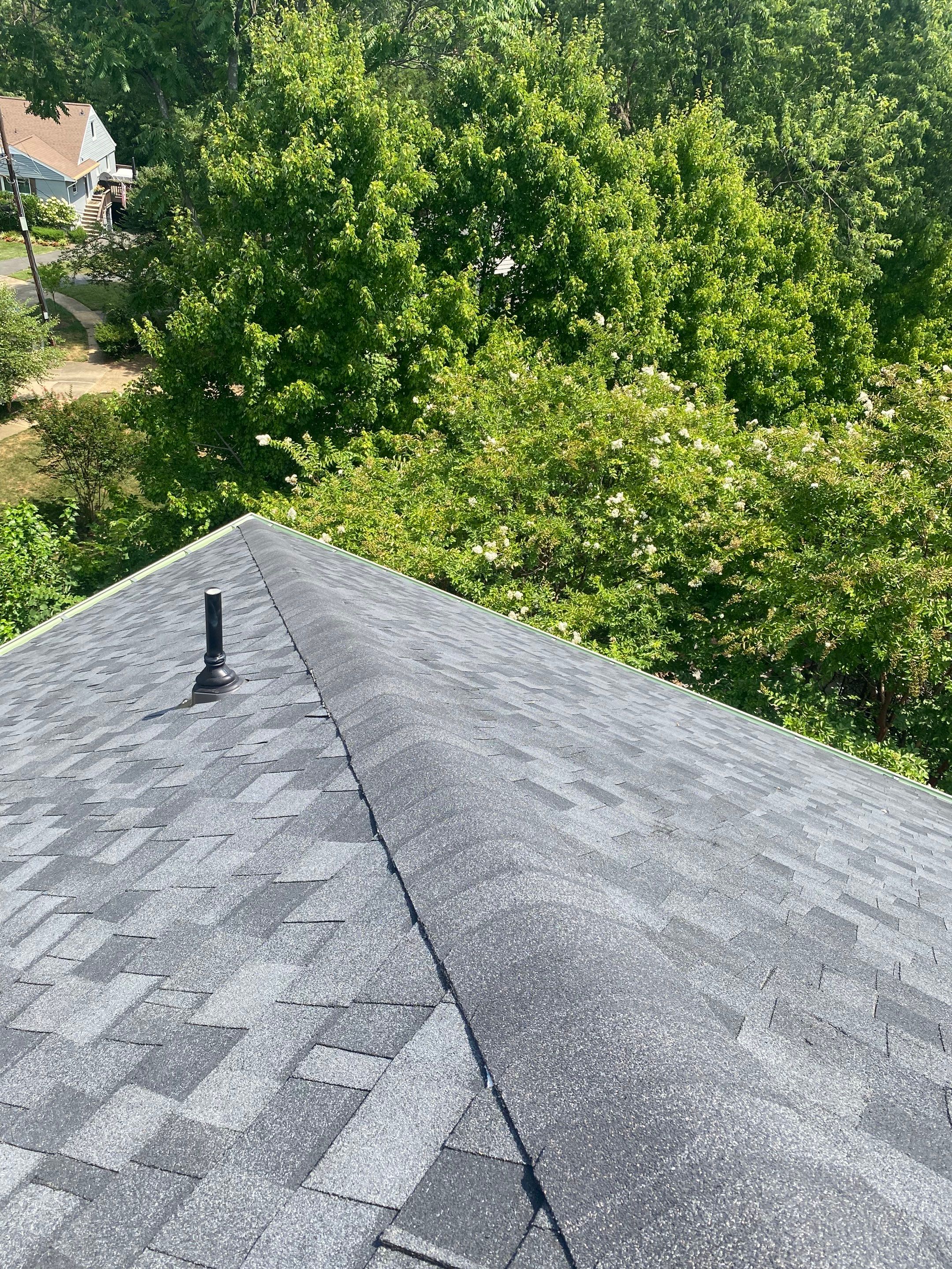 McLean: Residential Roof Installation with Landmark Pro Designer Shingles in Max Def Moire Black by RM Banning, Inc.