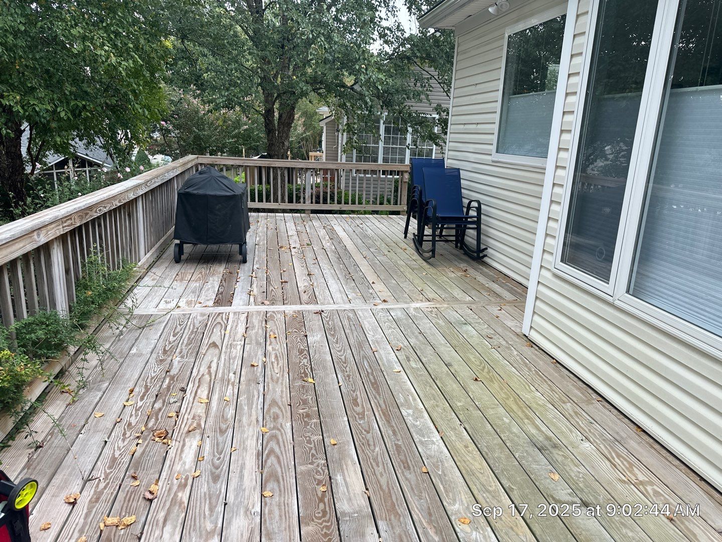 Wood Deck using Wood Sealant by DuraSeal