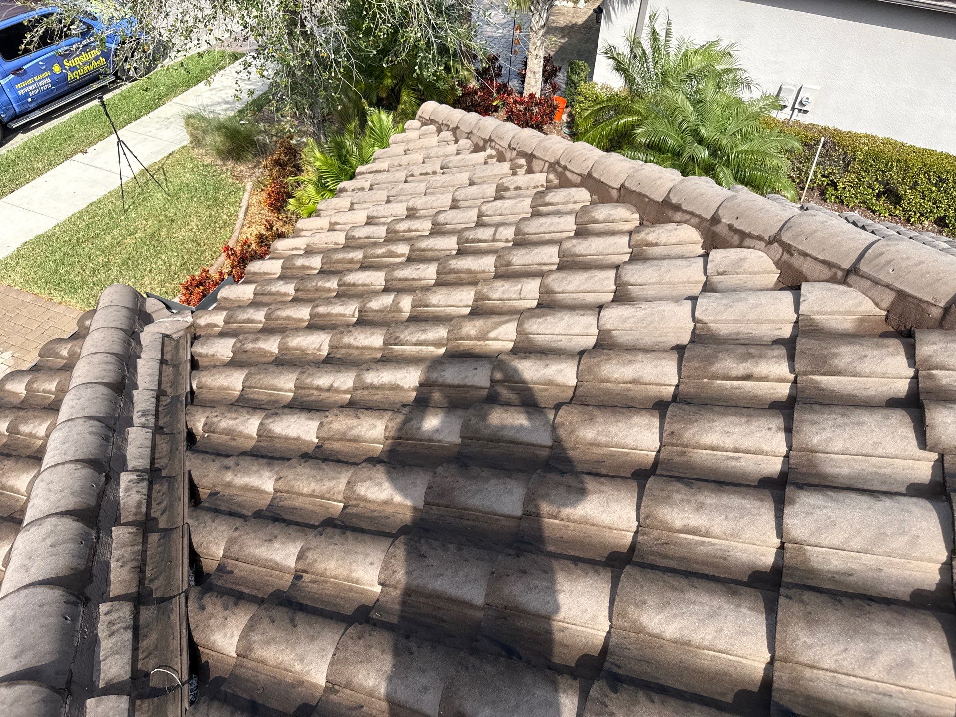 Tile Roof & Pool Deck Cleaning in Artisan Lakes Esplanade, Palmetto, FL – Sunshine AquaWash by Sunshine AquaWash