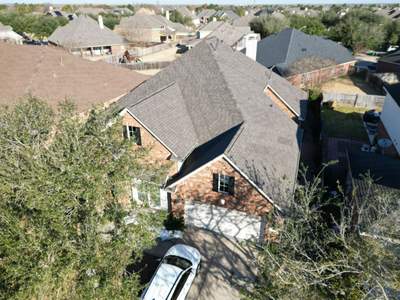 Roof Replacement in Sugarland, TX