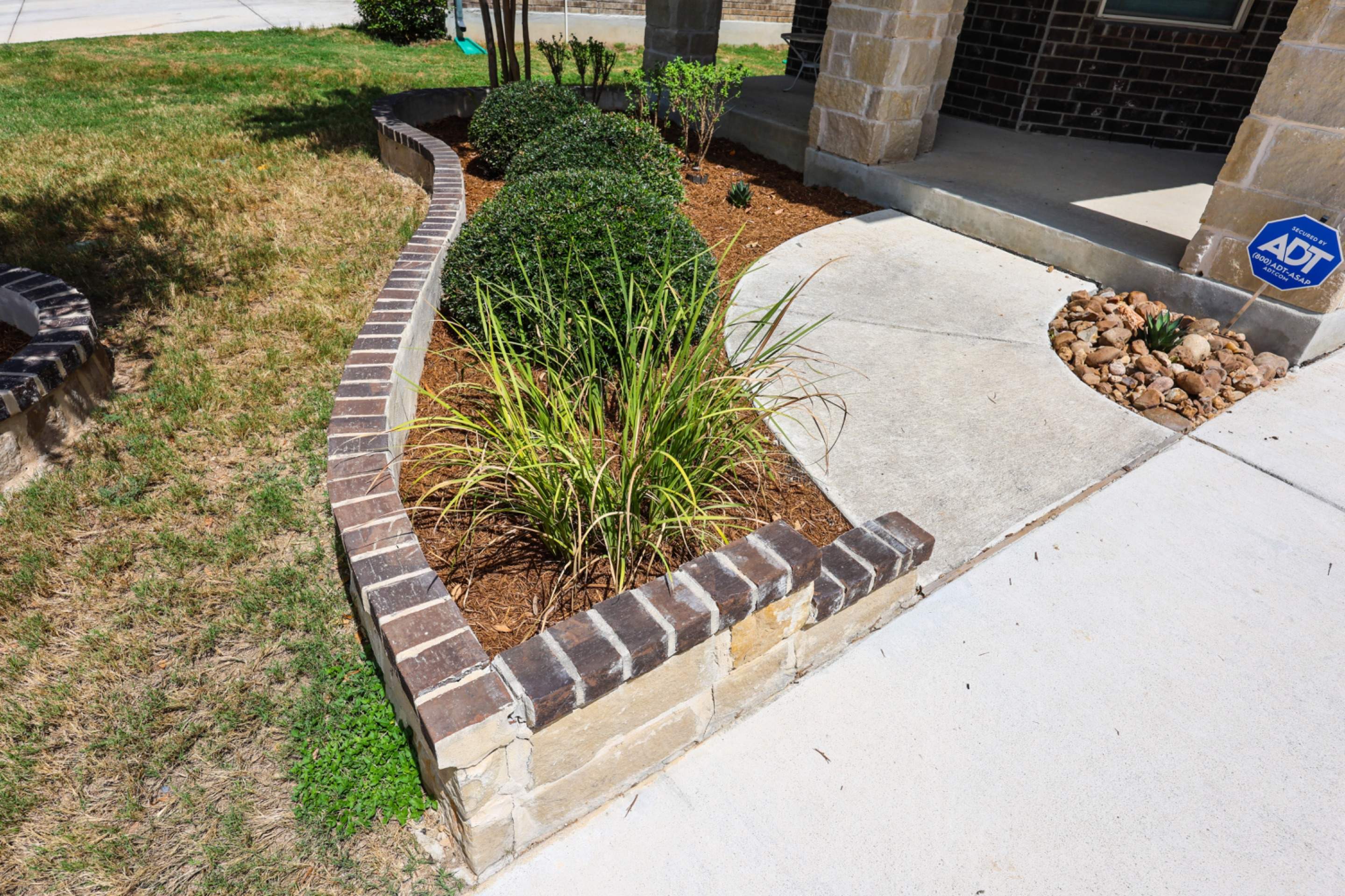 Wortham Oaks - San Antonio, TX by Hole In One Lawns, LLC