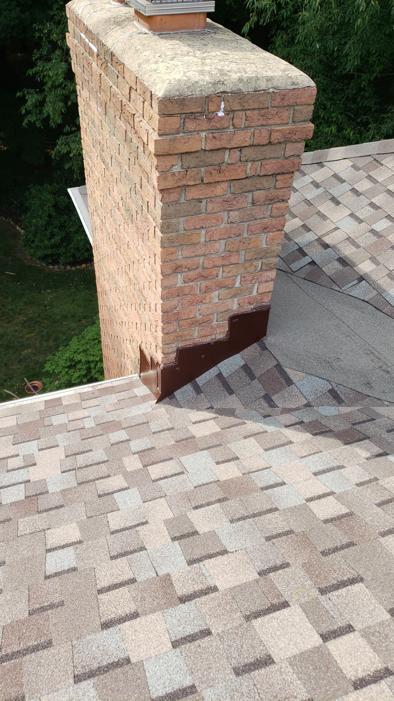 Brand: Atlas Pinnacle Color:  Majestic Shak Drip Edge: White by Eagle Eye Roofing