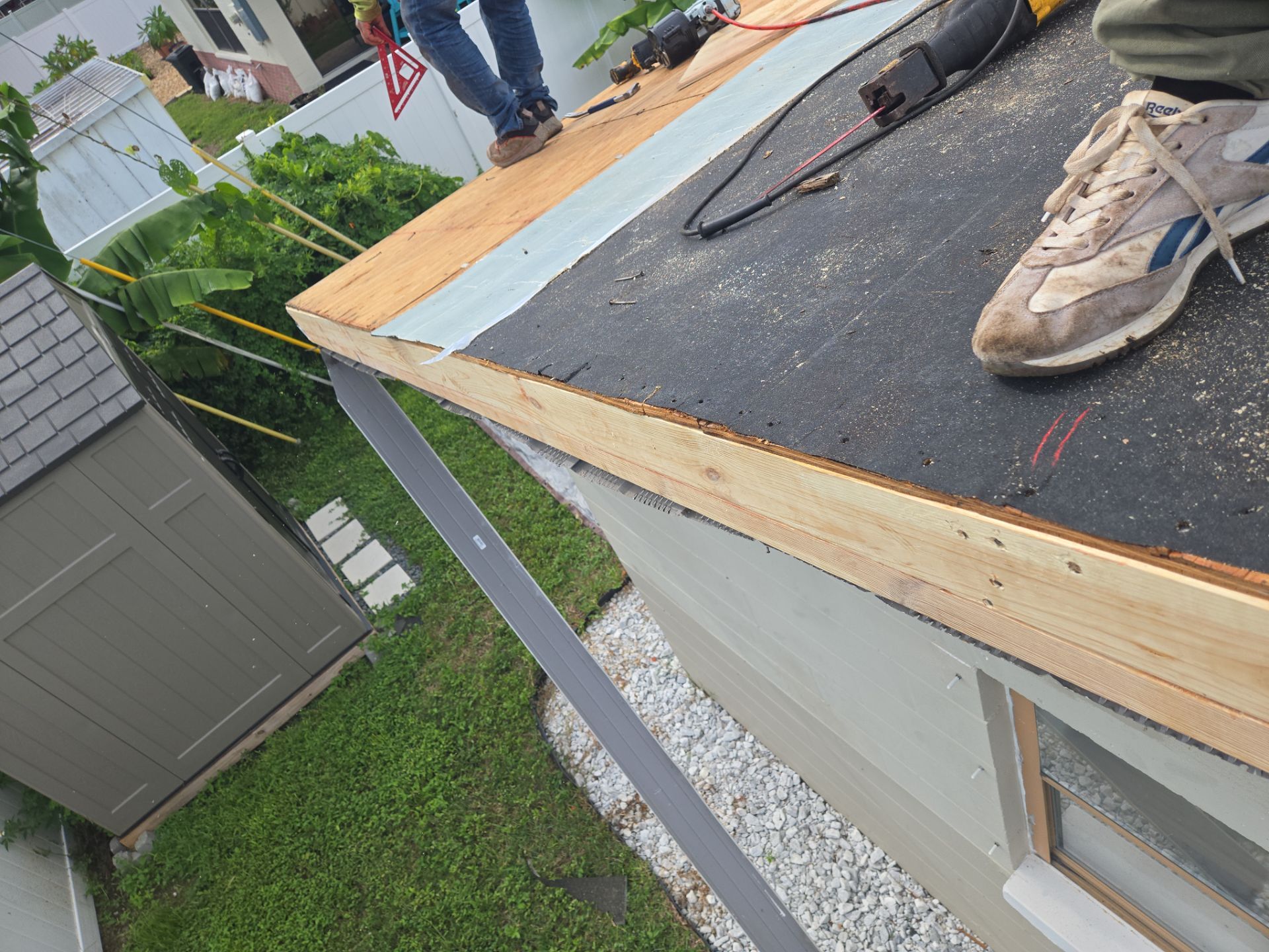 Project in St. Petersburg 33709 by Mitchell Roofing Company LLC 