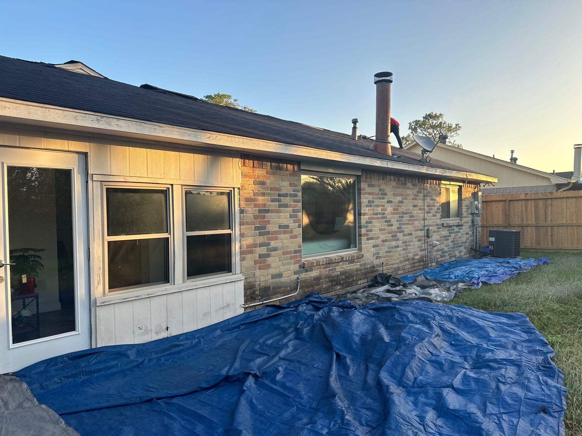 Gaf hdz weatherwood Pearland, Tx by Motion Roofing